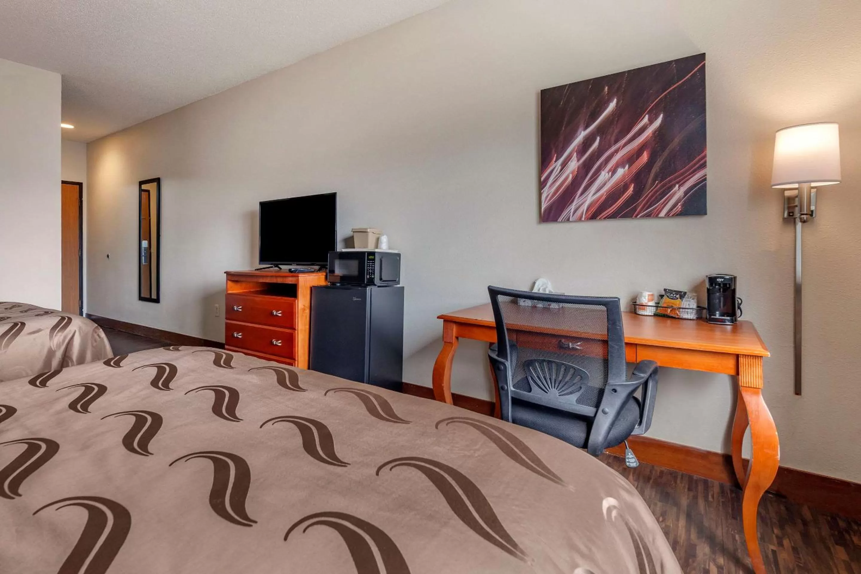 Bedroom, Bed in Quality Inn Redgranite