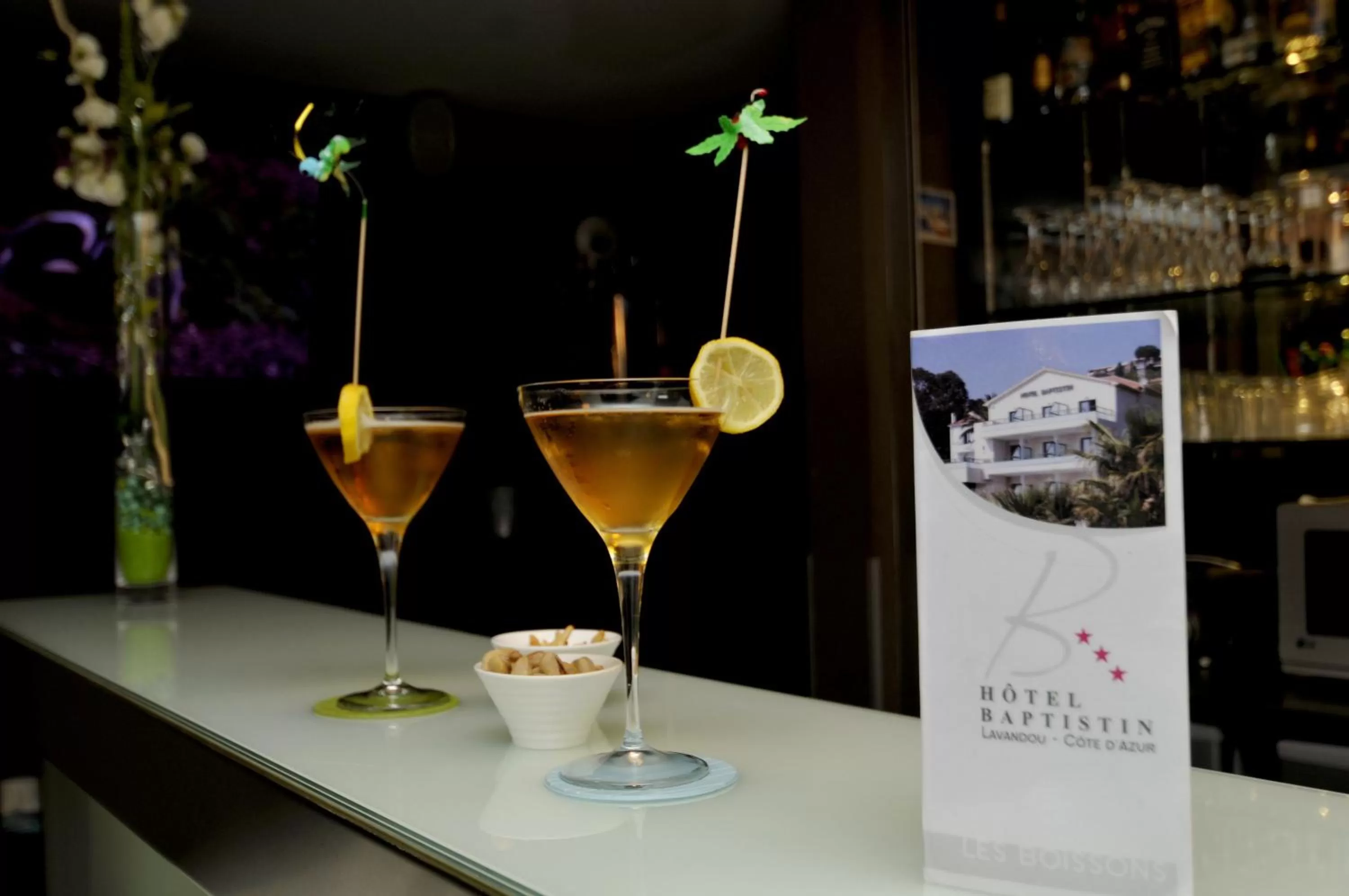 Lounge or bar in Hôtel Baptistin