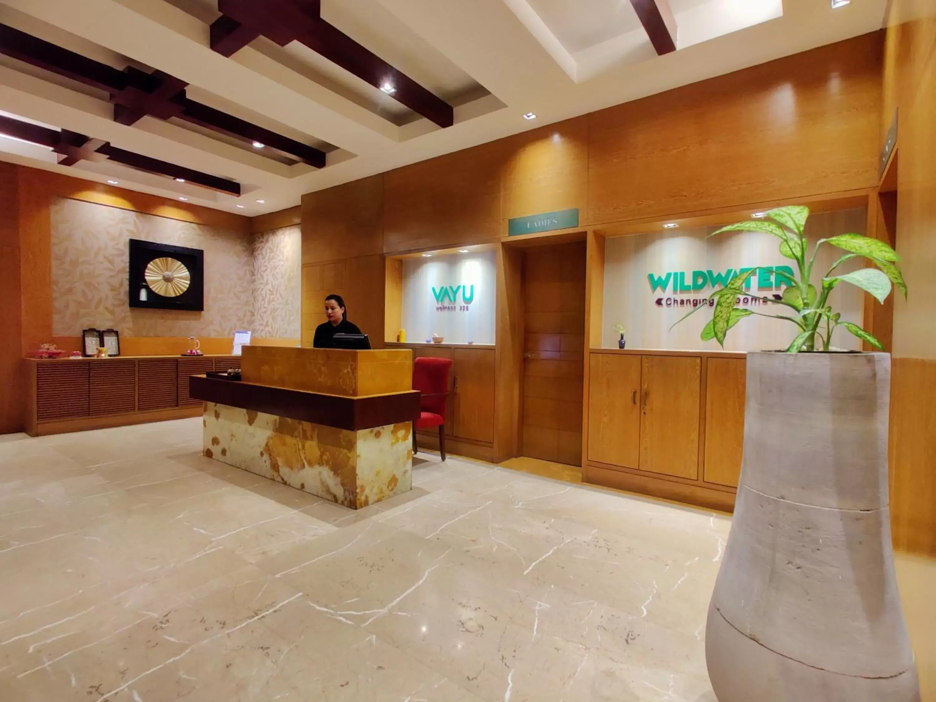 Spa and wellness centre/facilities, Lobby/Reception in Fariyas Resort Lonavala