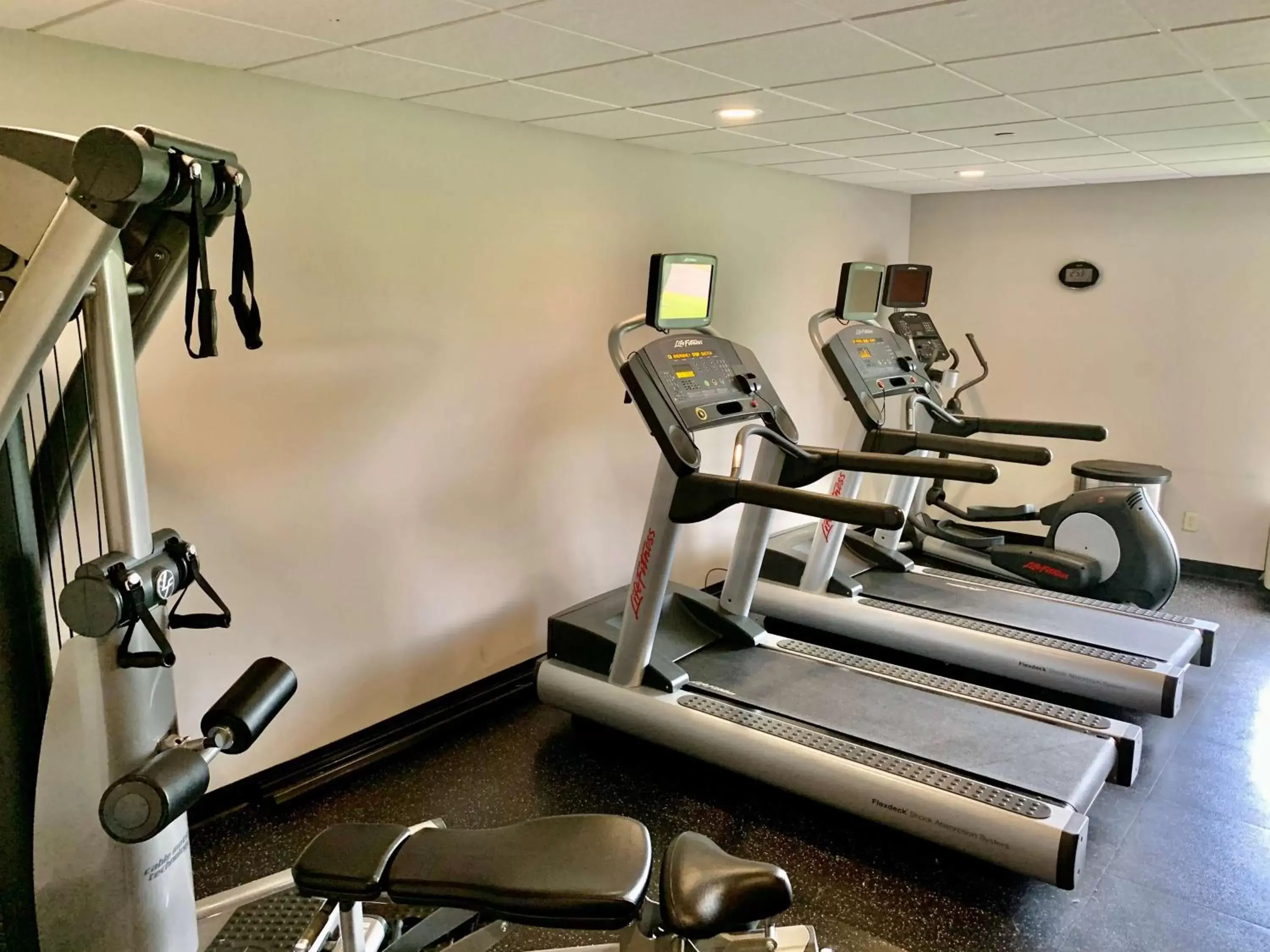 Activities, Fitness Center/Facilities in Country Inn & Suites by Radisson, Sandusky South, OH
