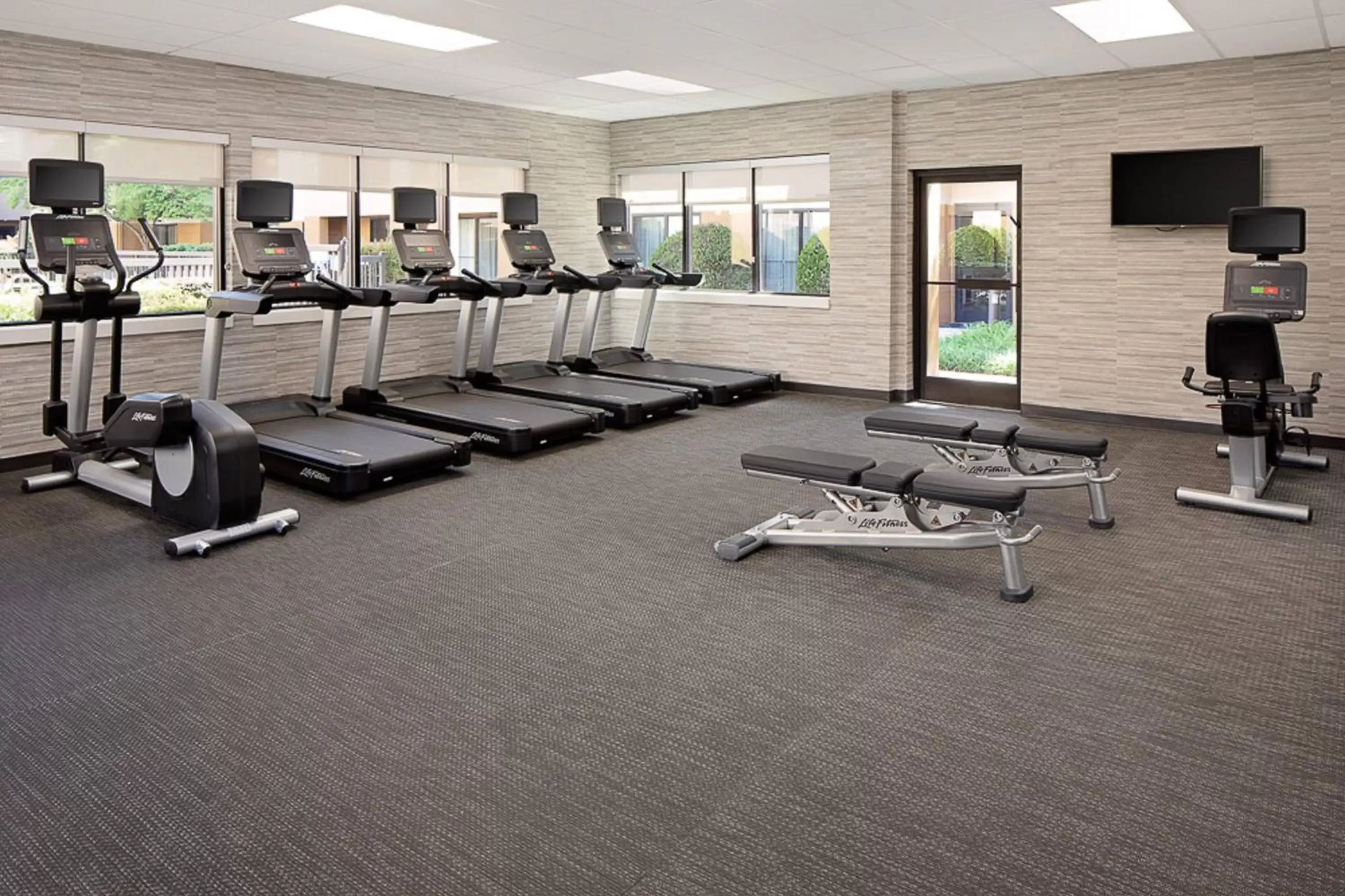 Fitness centre/facilities, Fitness Center/Facilities in Courtyard Durham Near Duke University/Downtown