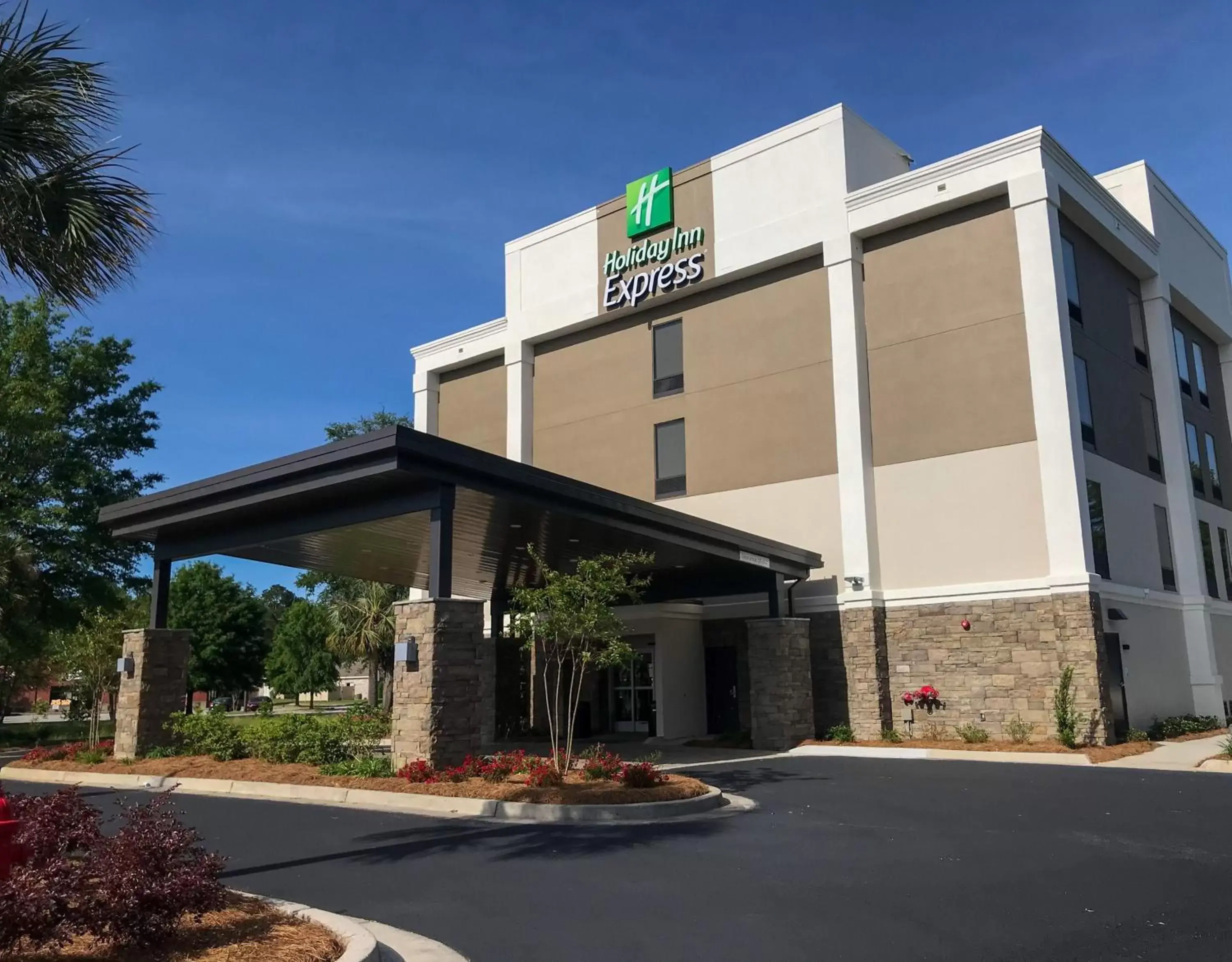 Property building in Holiday Inn Express Statesboro, an IHG Hotel