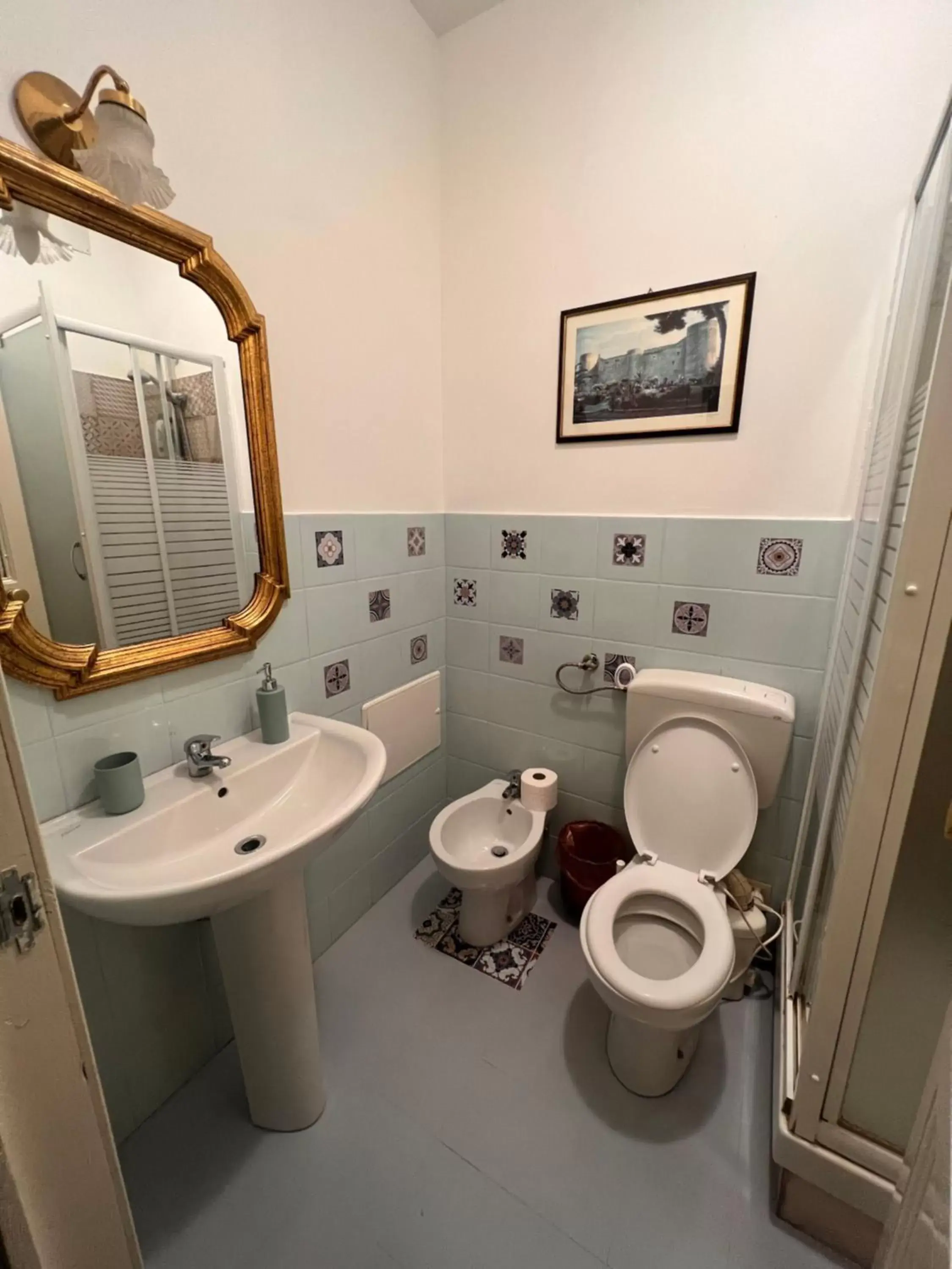 Bathroom in Sofia Katane Suites