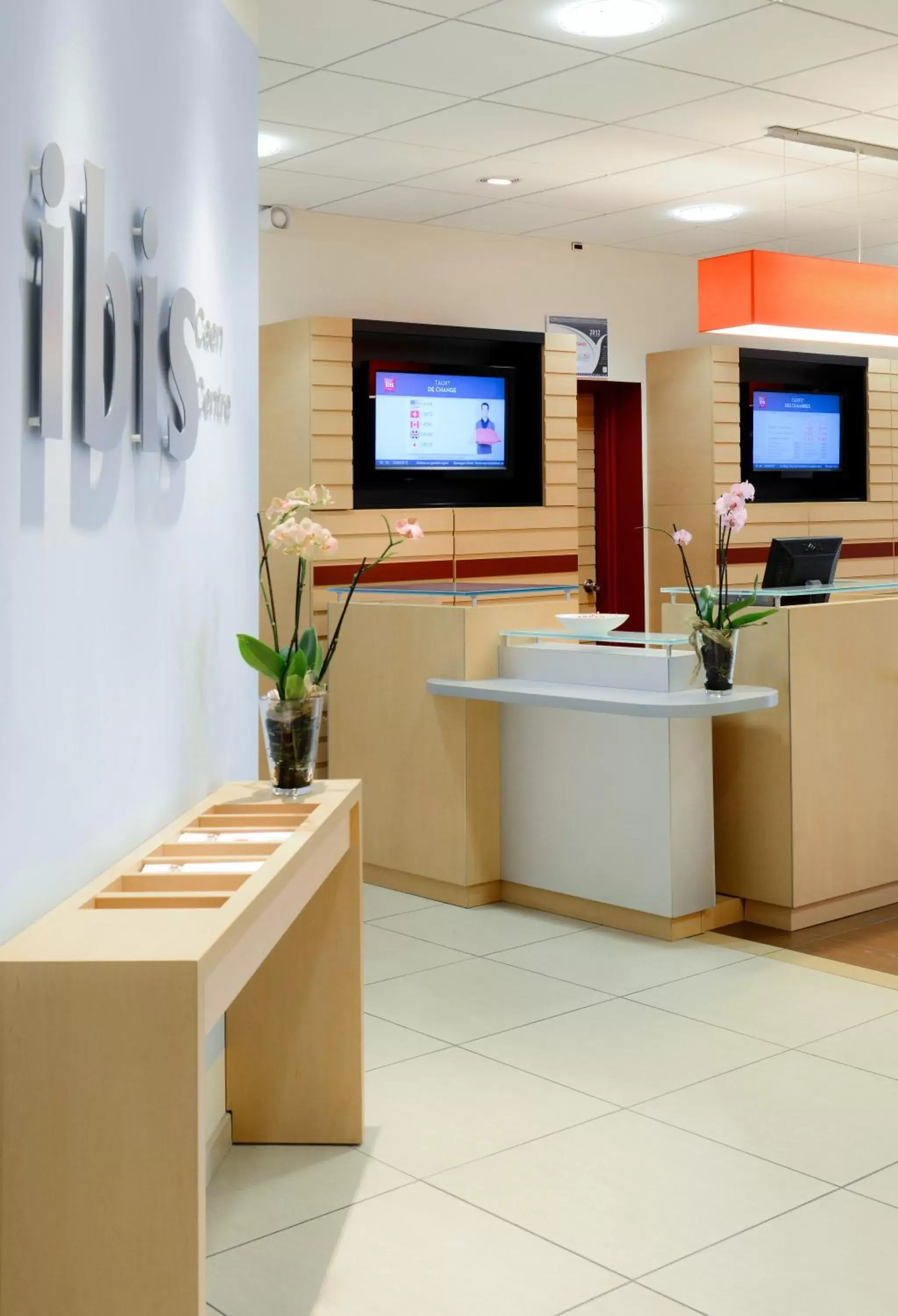 Lobby or reception, Lobby/Reception in IBIS Caen Centre