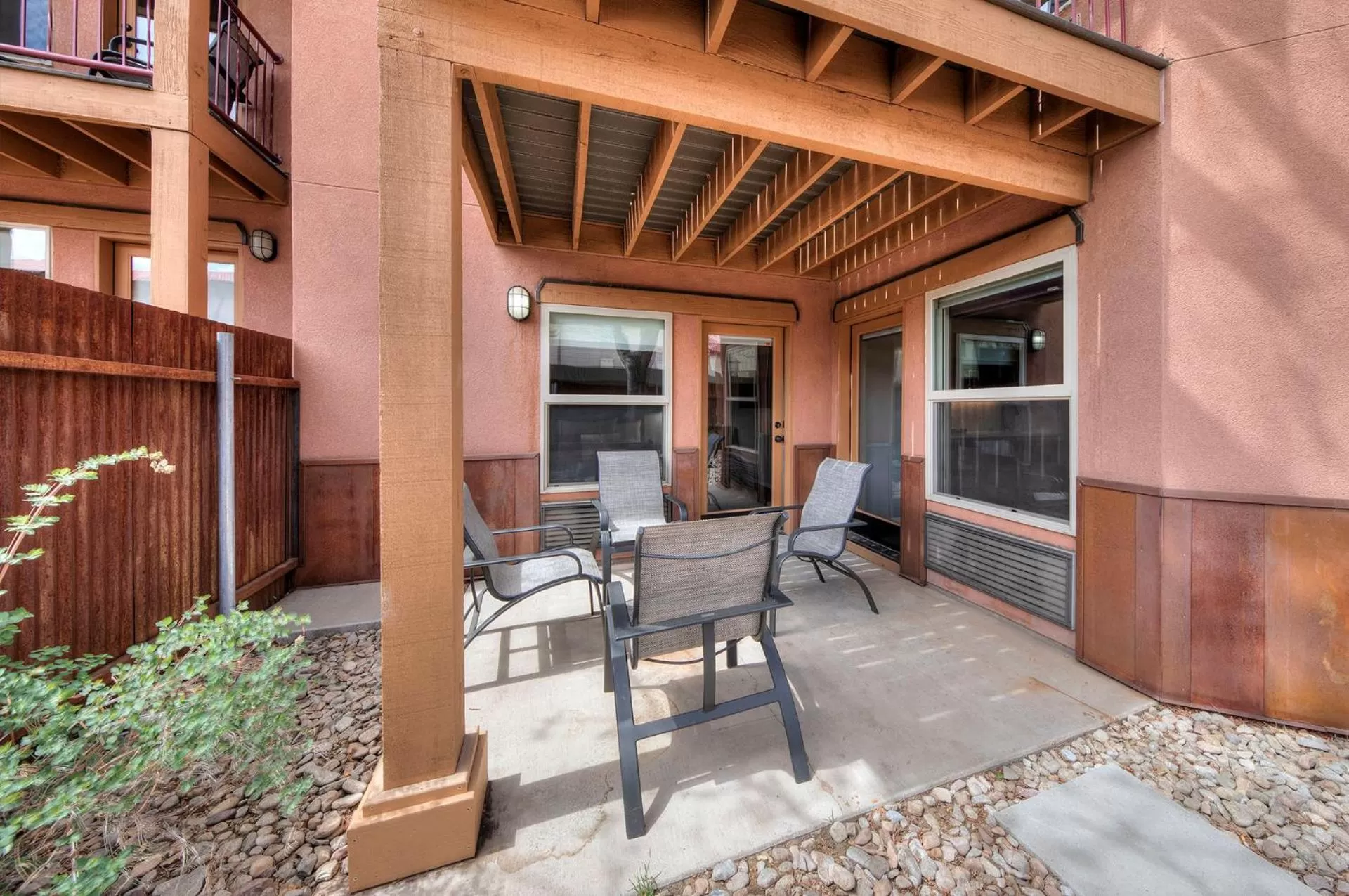 Patio in The Gonzo Inn
