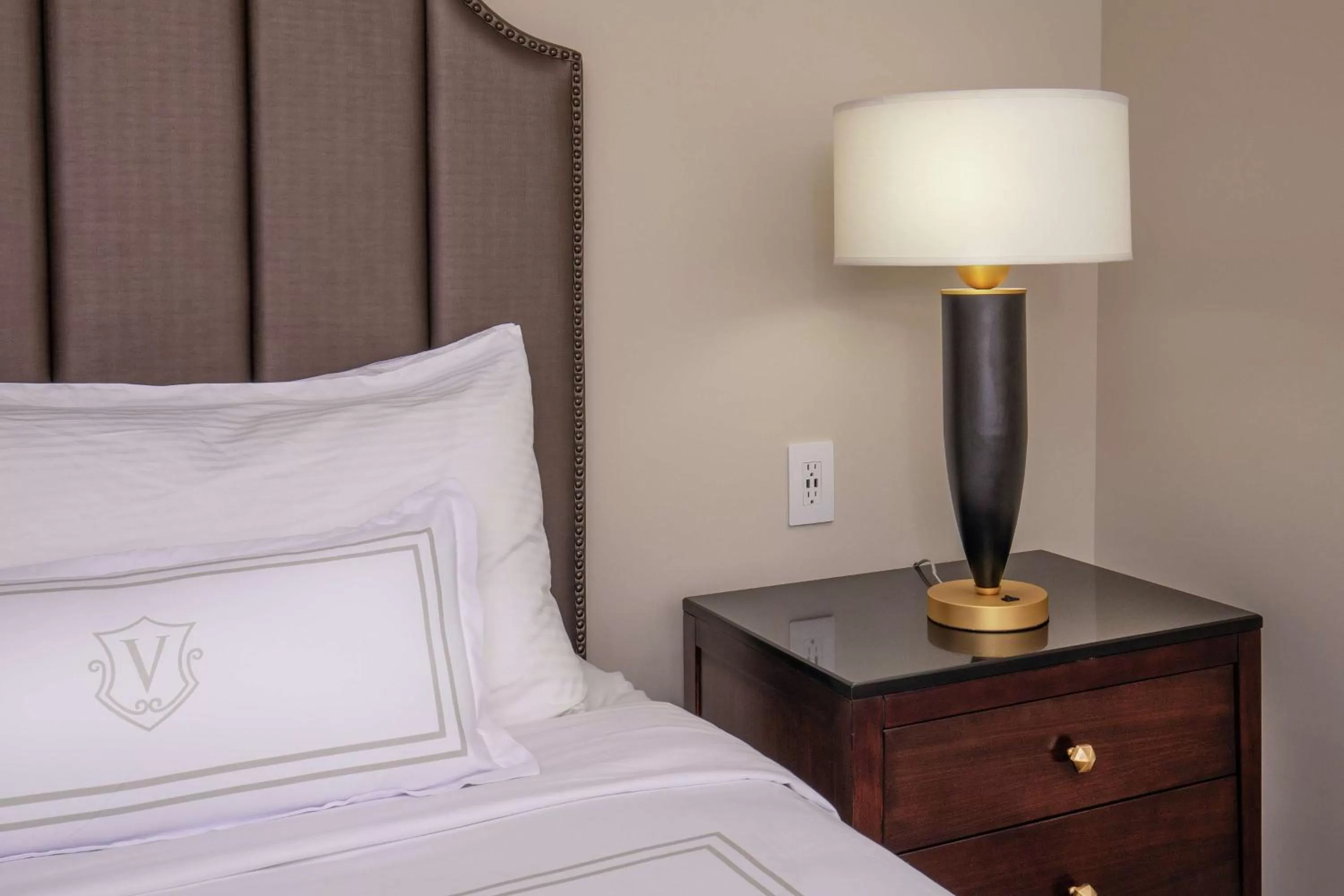 Bed in The Virginian Lynchburg, Curio Collection By Hilton