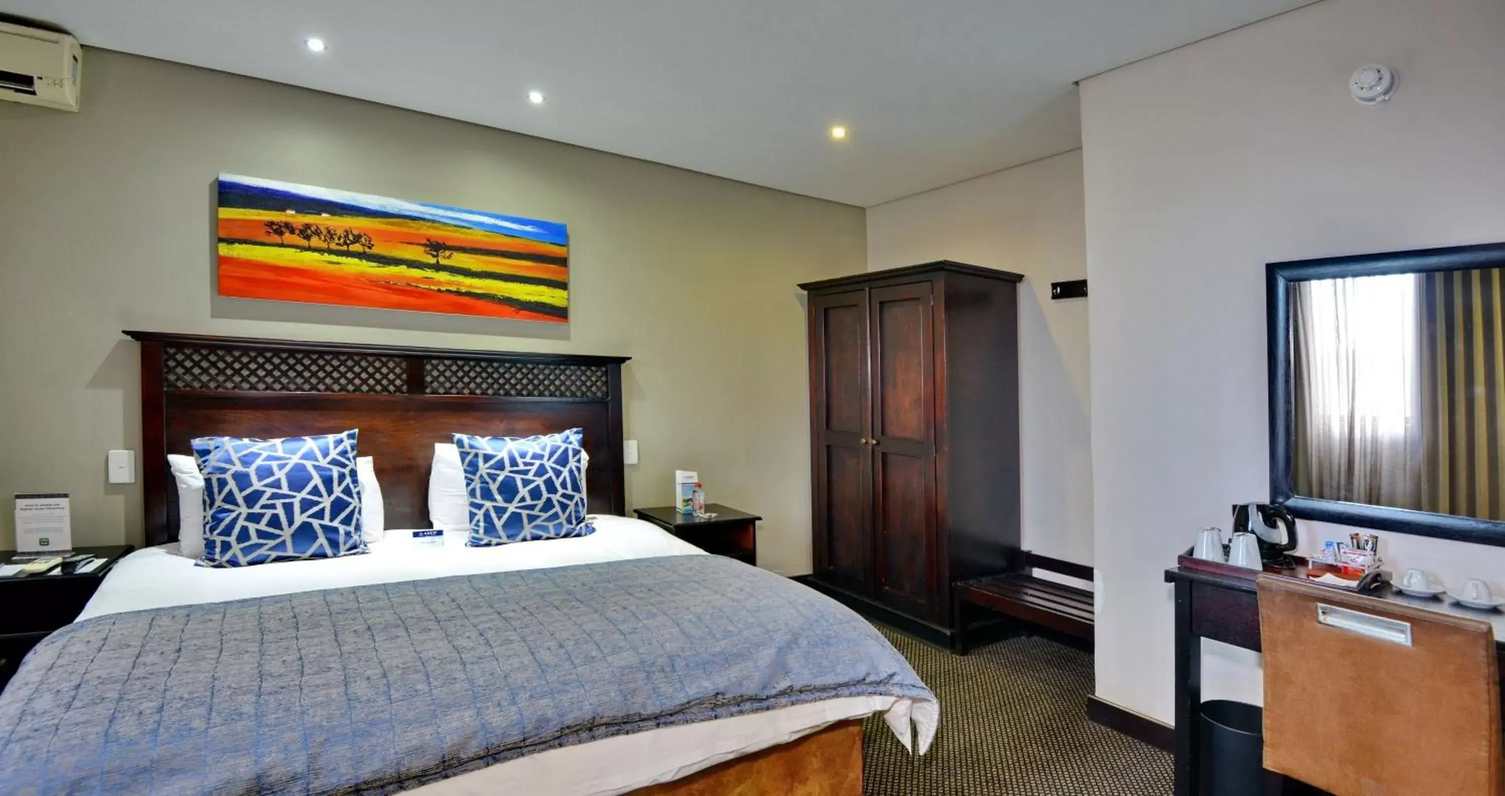 Bedroom, Bed in ANEW Hotel Witbank Emalahleni