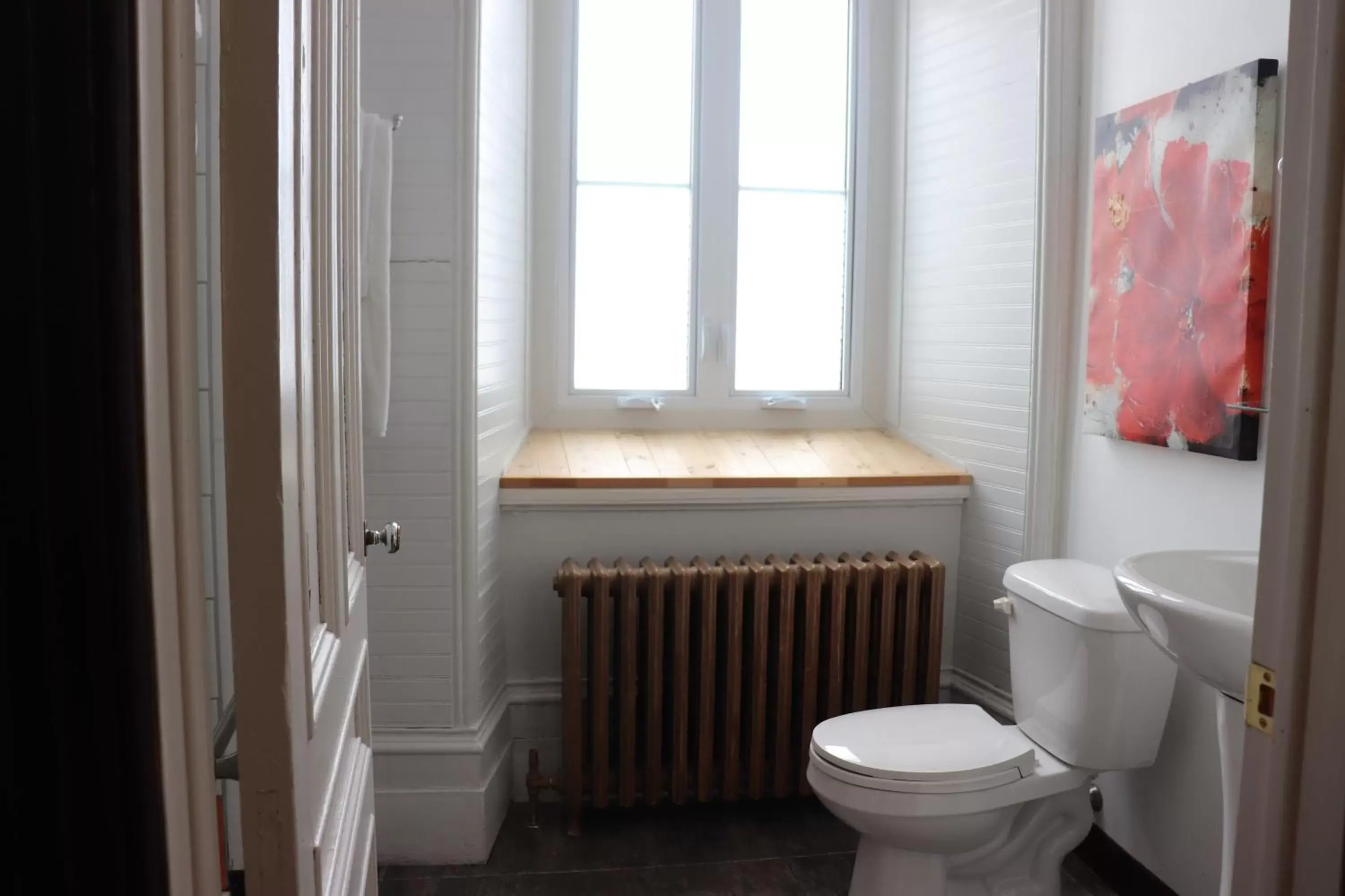 Bathroom in Hôtel le couvent