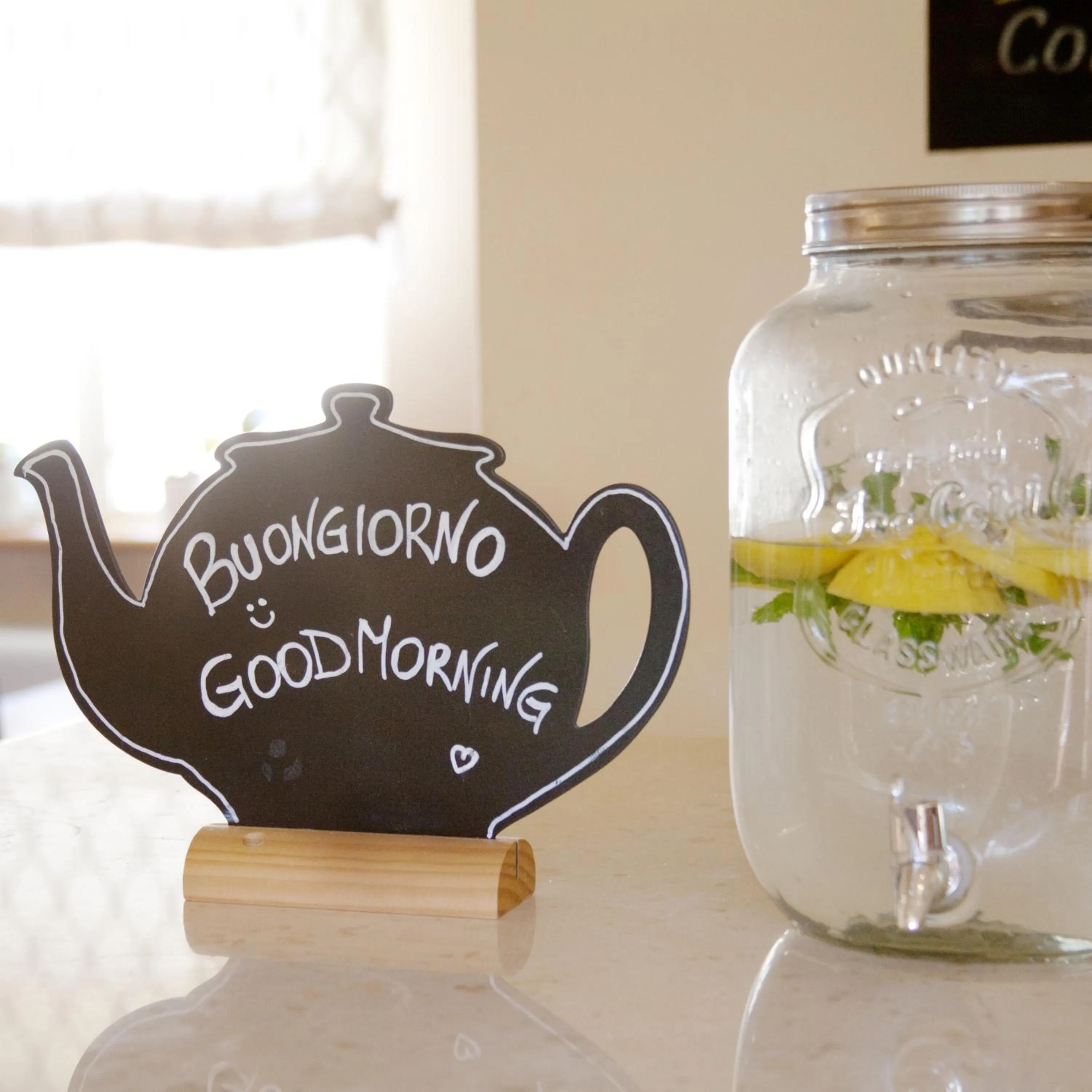 Coffee/tea facilities in Albergo Da Benedetta