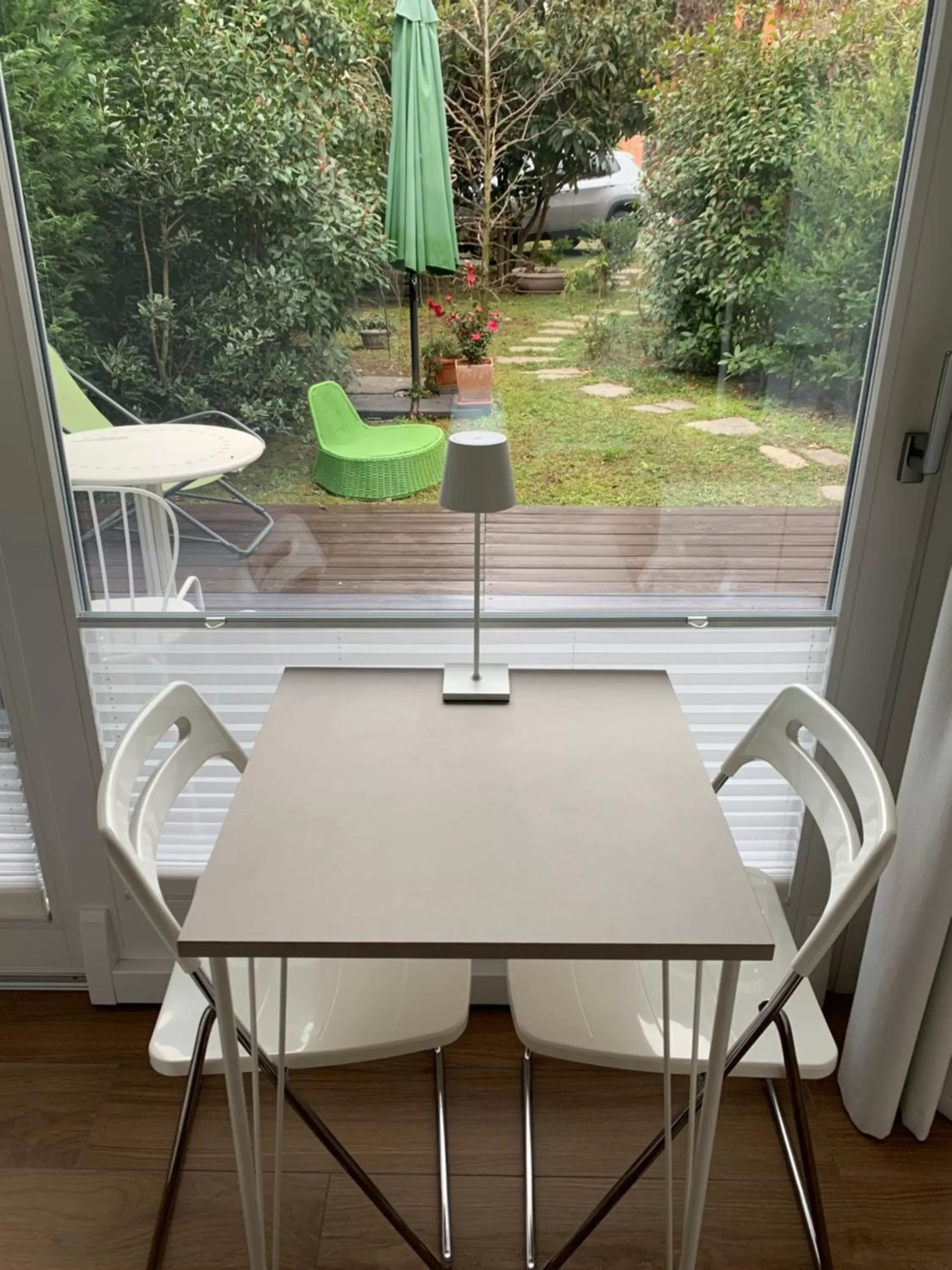 Dining area in CASABELLA-LAGO MAGGIORE