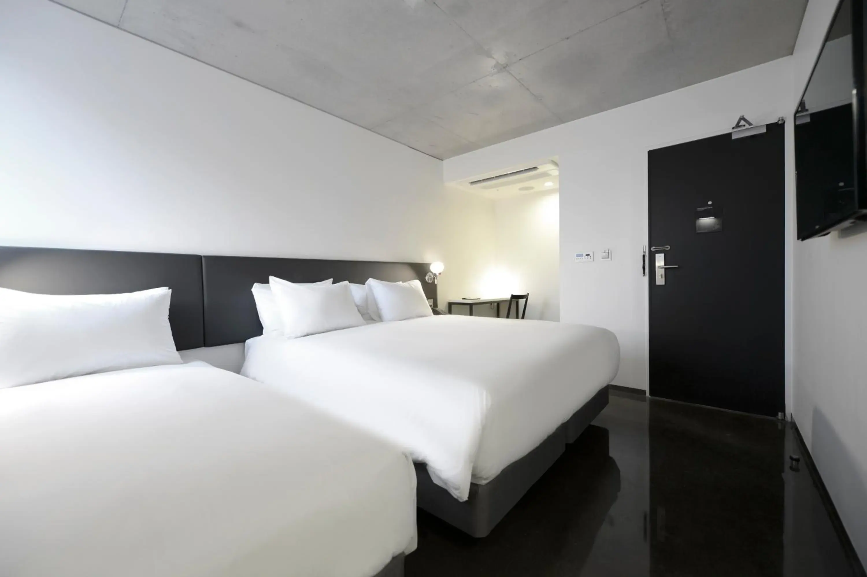 Bed in Creto Hotel Myeongdong