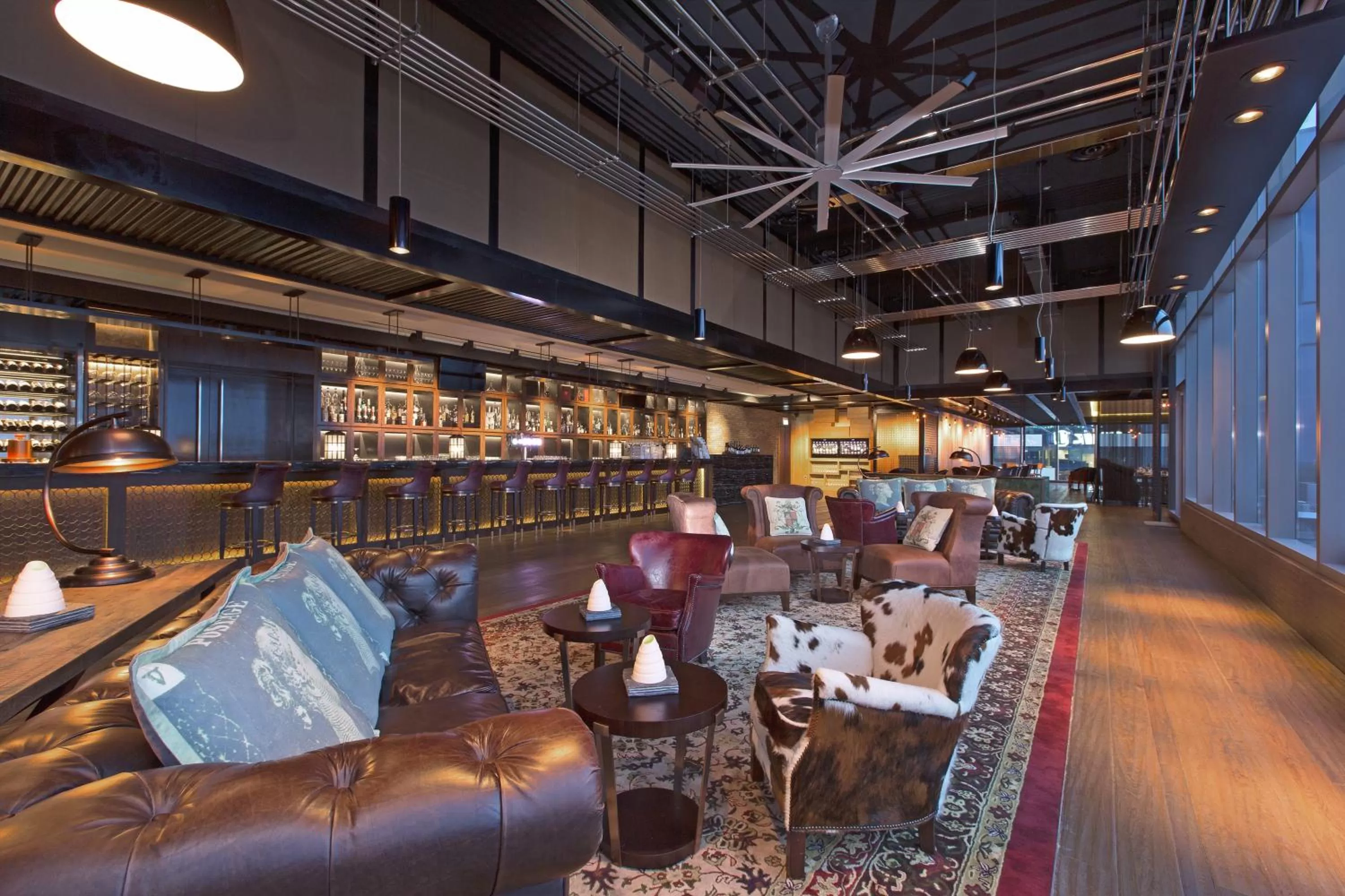 Restaurant/places to eat in The Westin Singapore