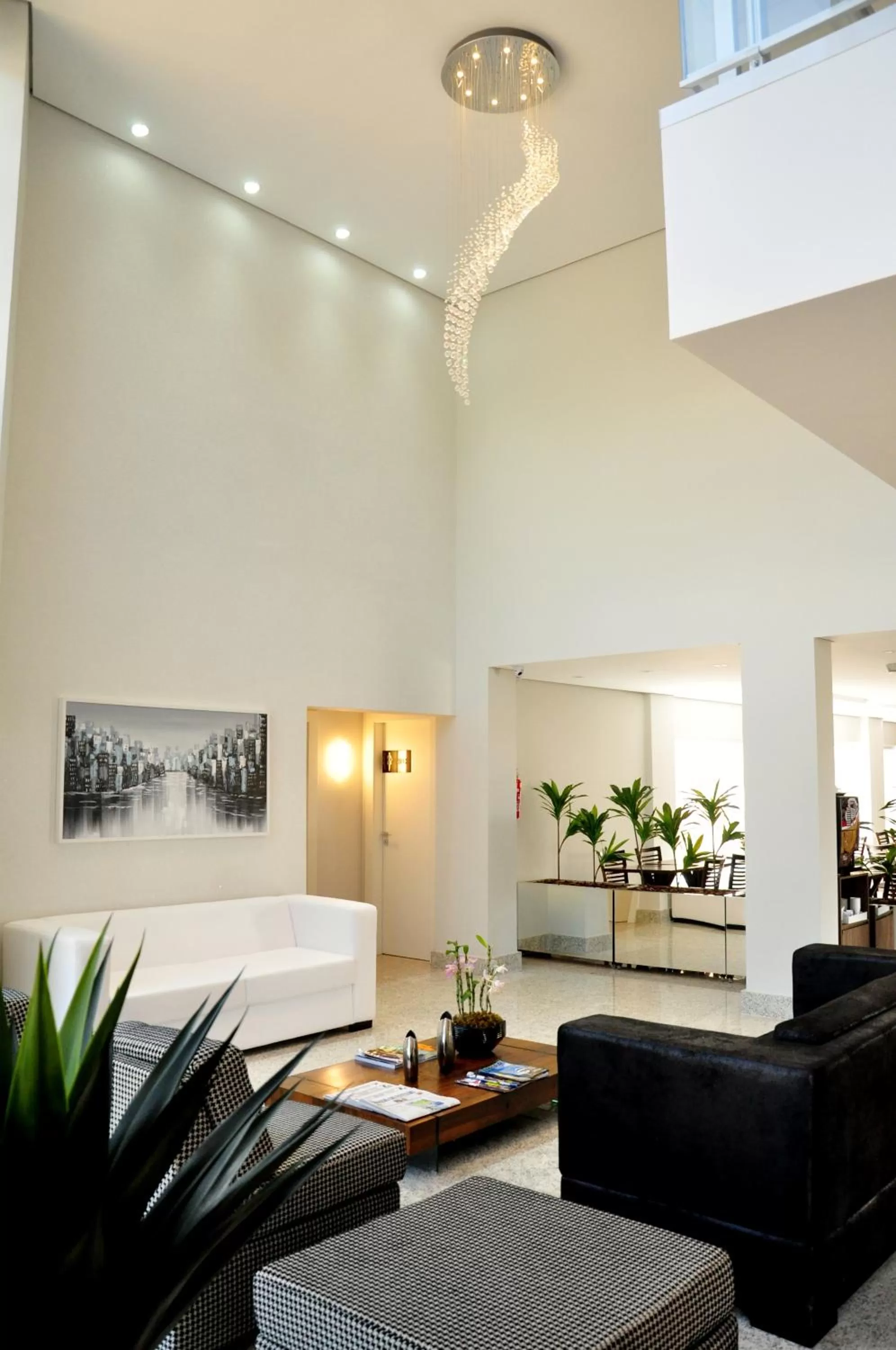 Communal lounge/ TV room in Hotel Mohave