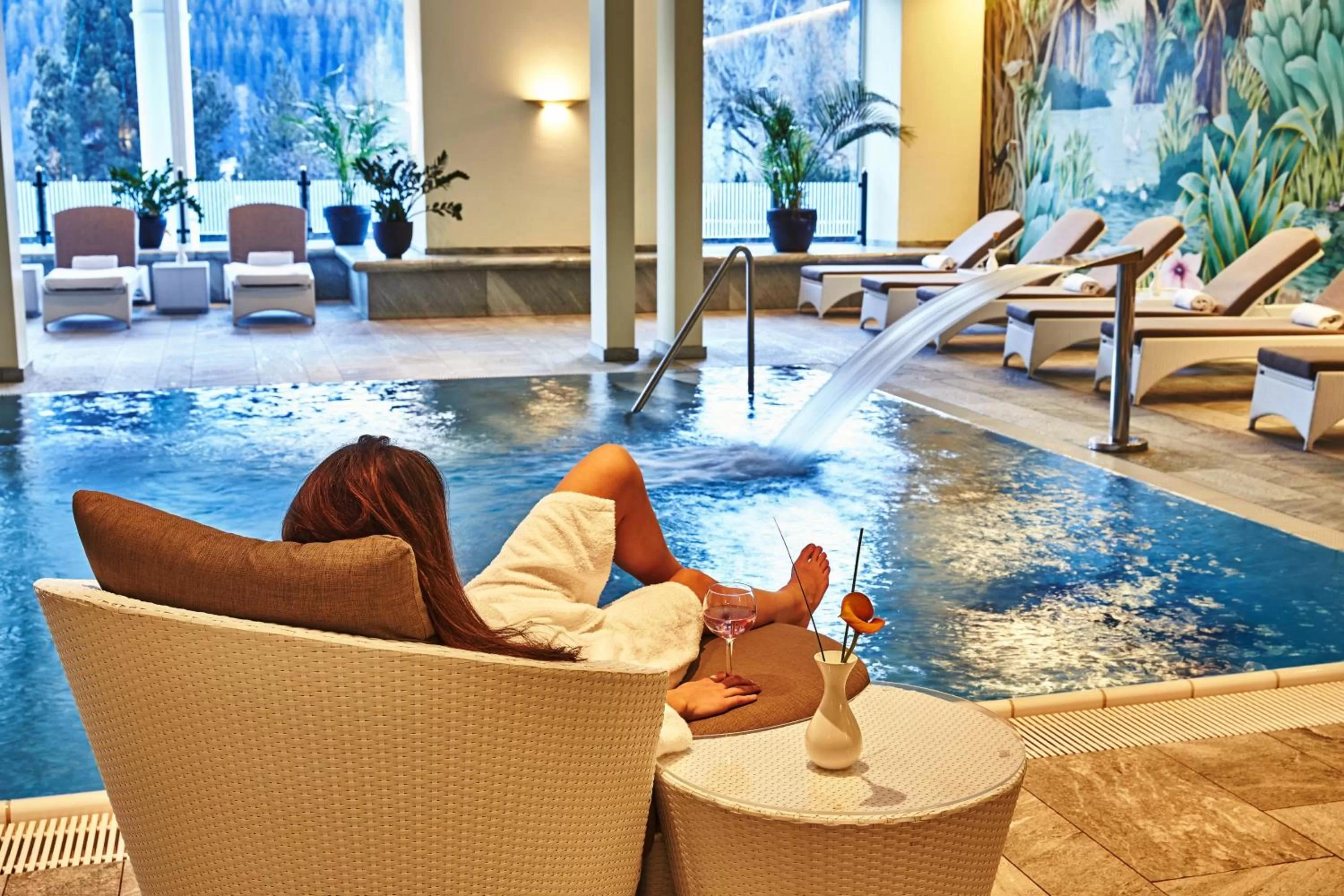 Swimming pool in Steigenberger Icon Grandhotel Belvédère