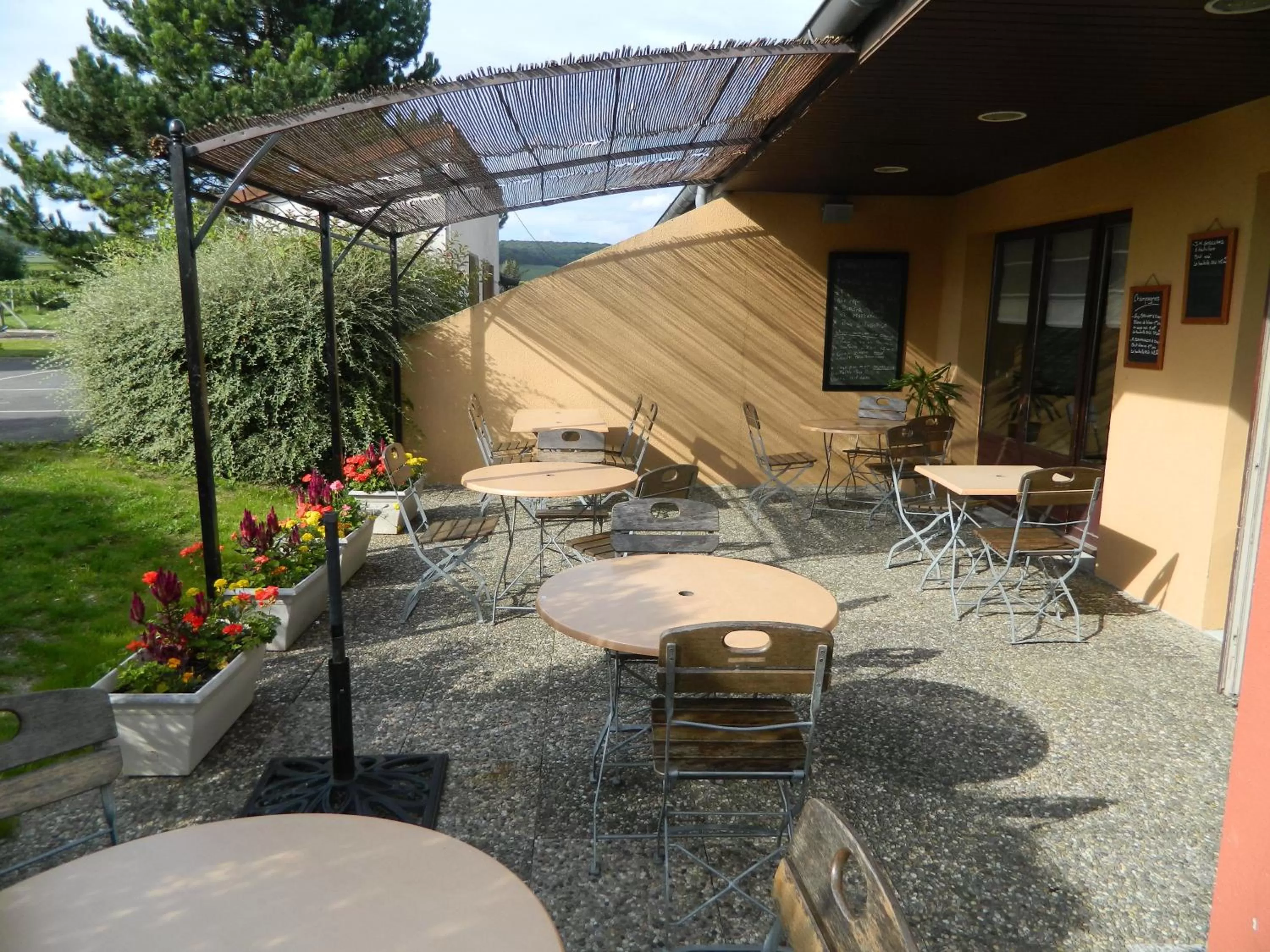 Balcony/Terrace in Campanile Epernay - Dizy 51530