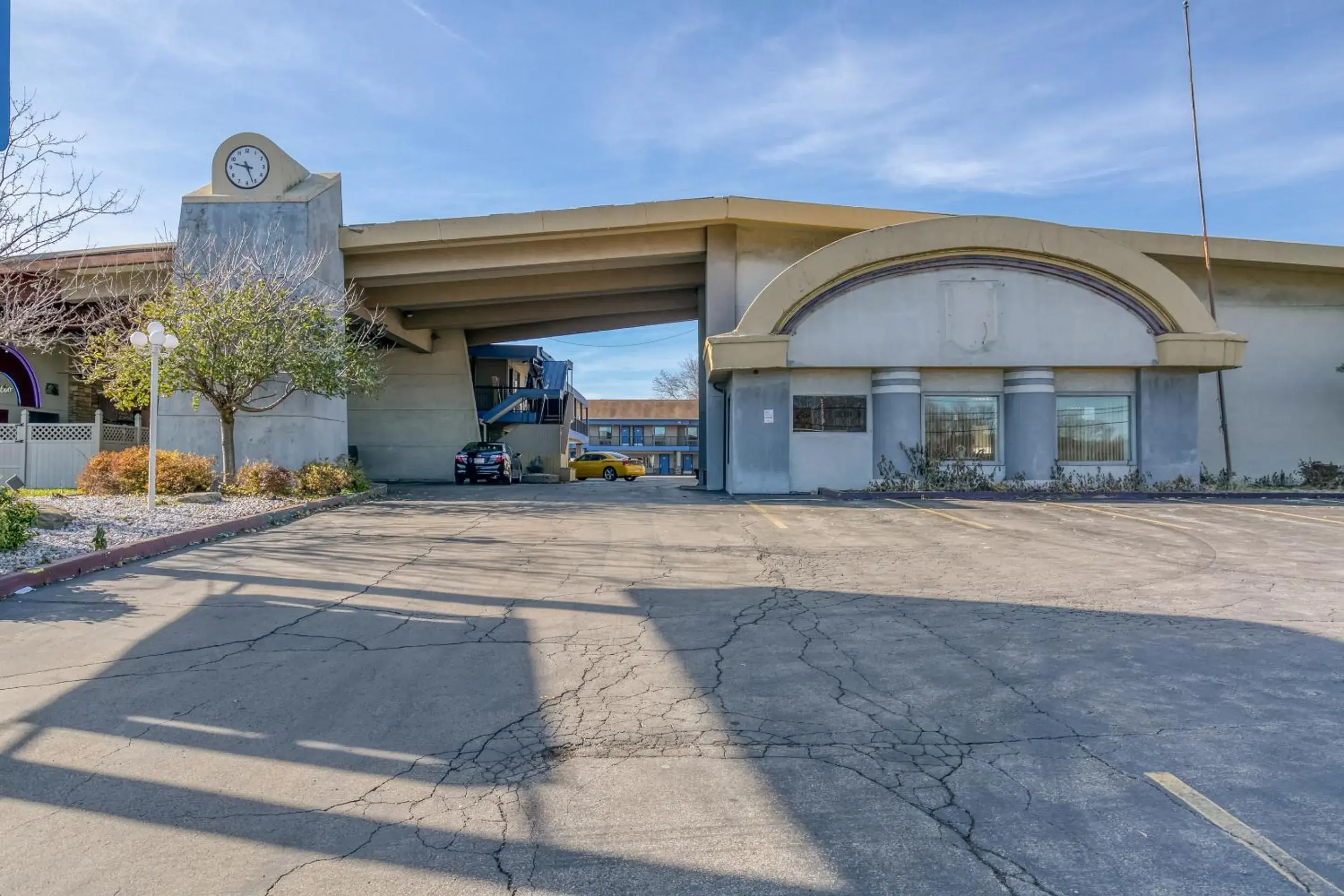 Facade/entrance in FairBridge Inn Express North Lima Facade/entrance in FairBridge Inn Express North Lima