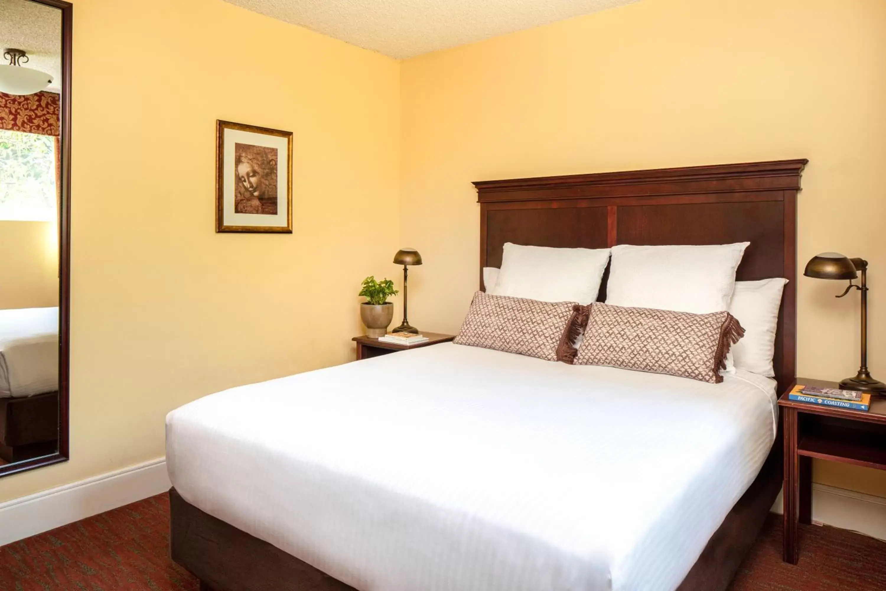 Bedroom, Bed in Park Lane Suites & Inn Bedroom, Bed in Park Lane Suites & Inn