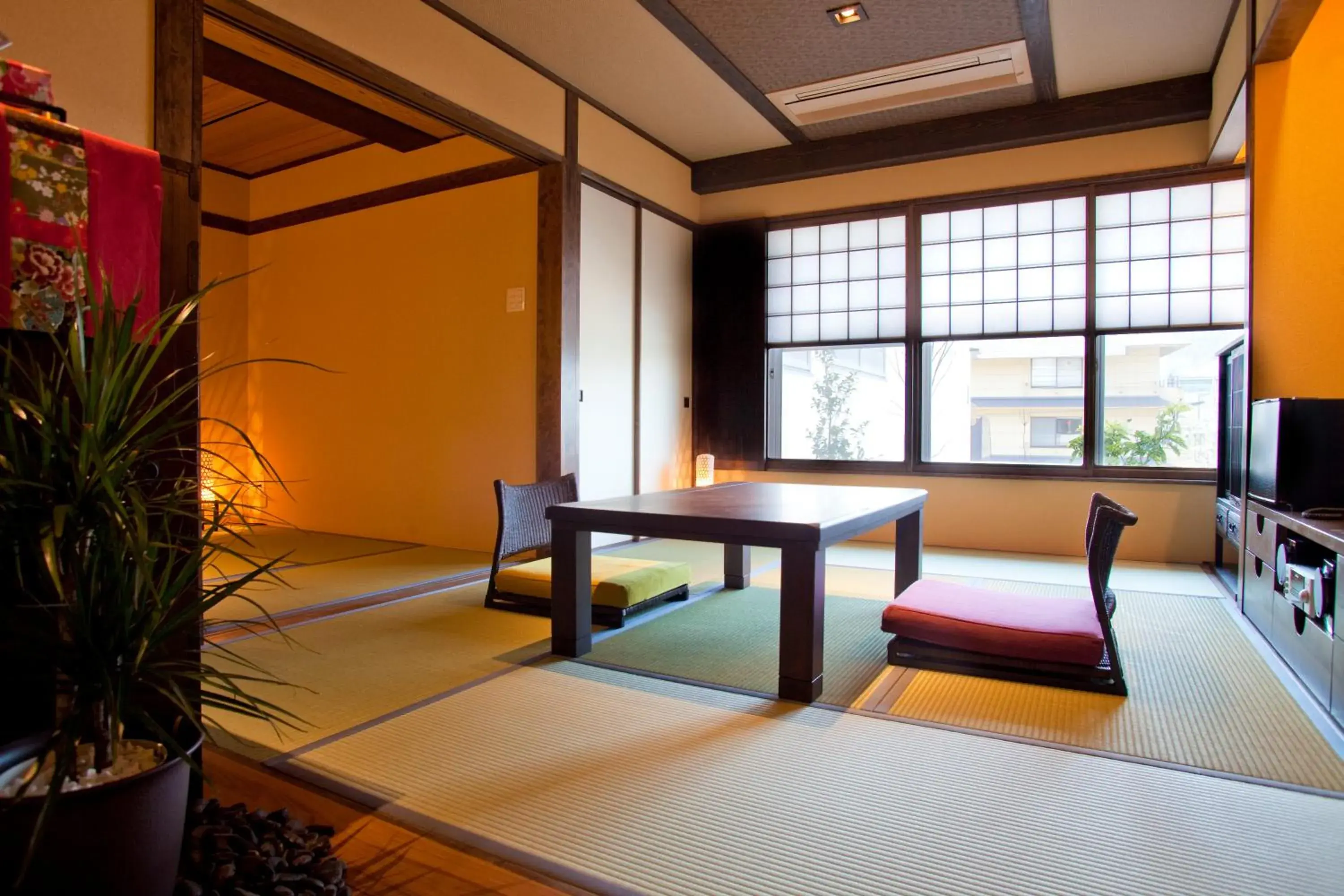 Photo of the whole room in Shibu Onsen Sakaeya