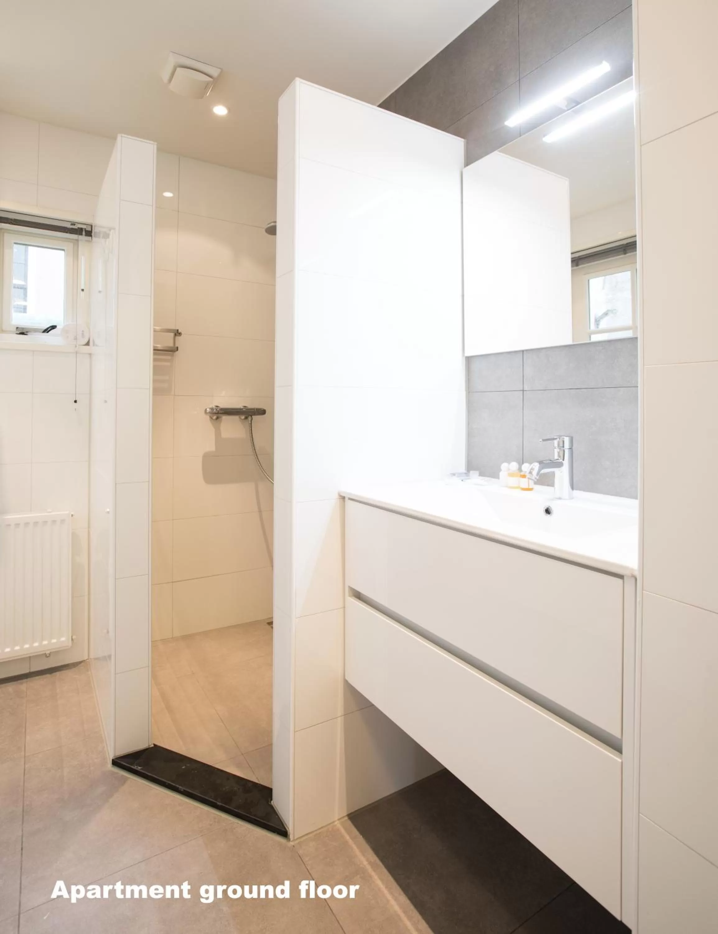 Bathroom in Hotel de Vischpoorte, centrum Deventer en aan de IJssel