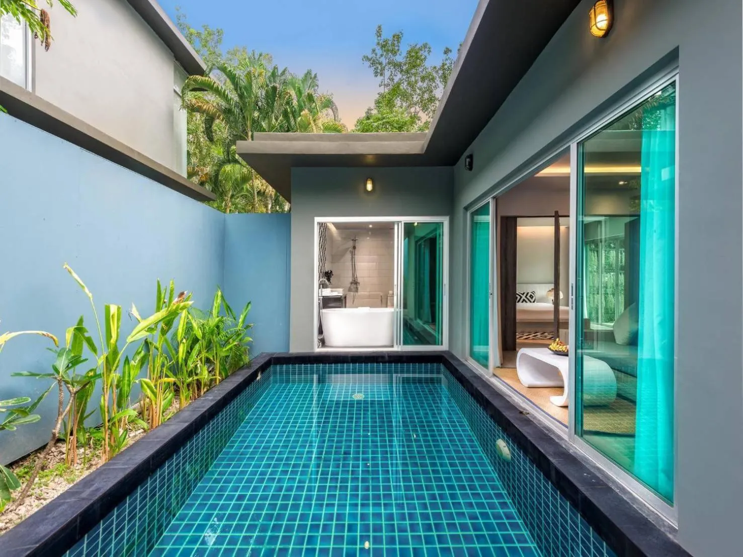Swimming pool in Villa Sonata Phuket