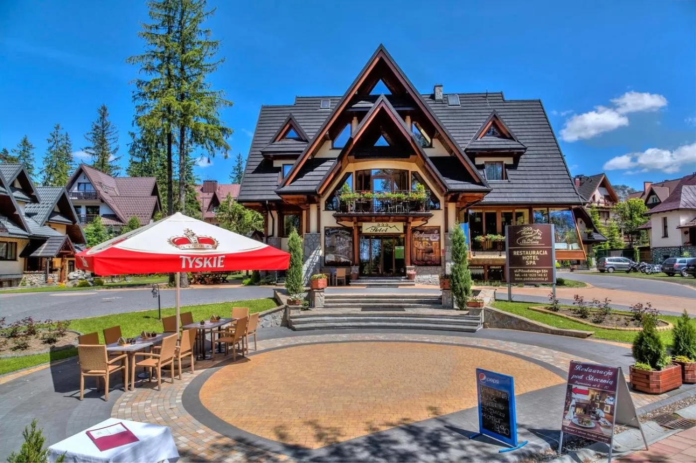 Restaurant/places to eat in Hotel Willa Pod Skocznią