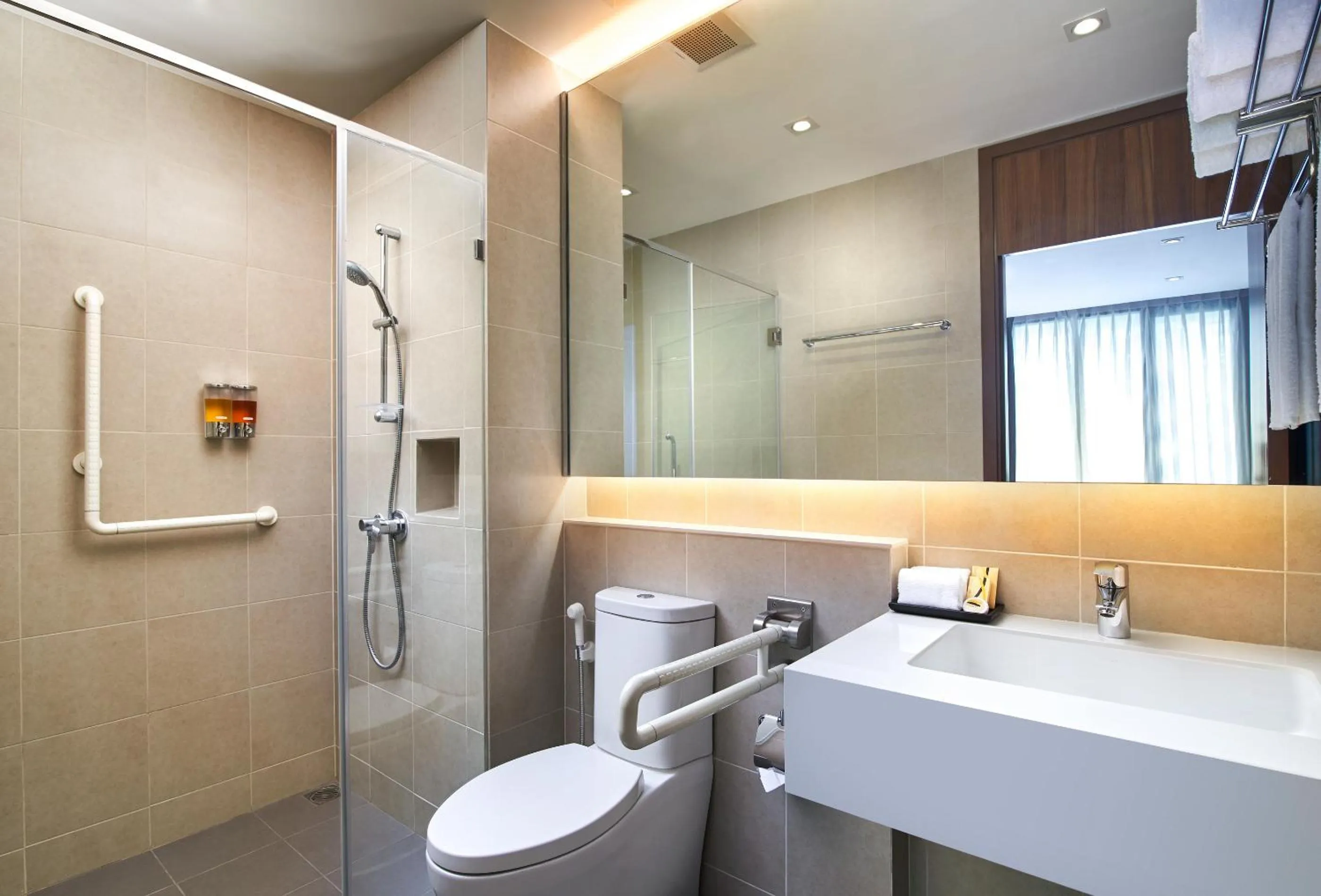 Bathroom in Amp Am House Bangkok Hotel