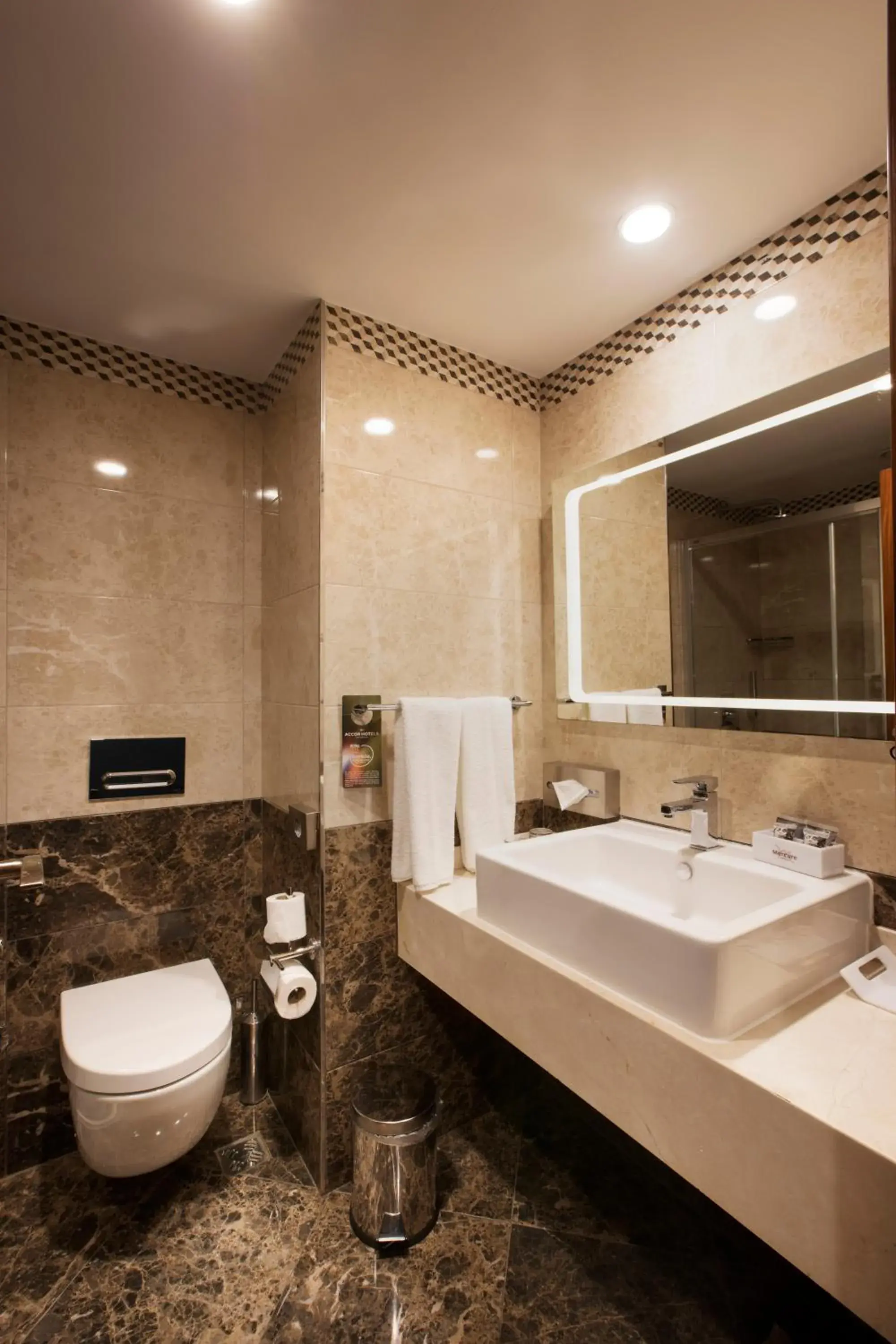 Toilet, Bathroom in Mercure Istanbul Bakirkoy