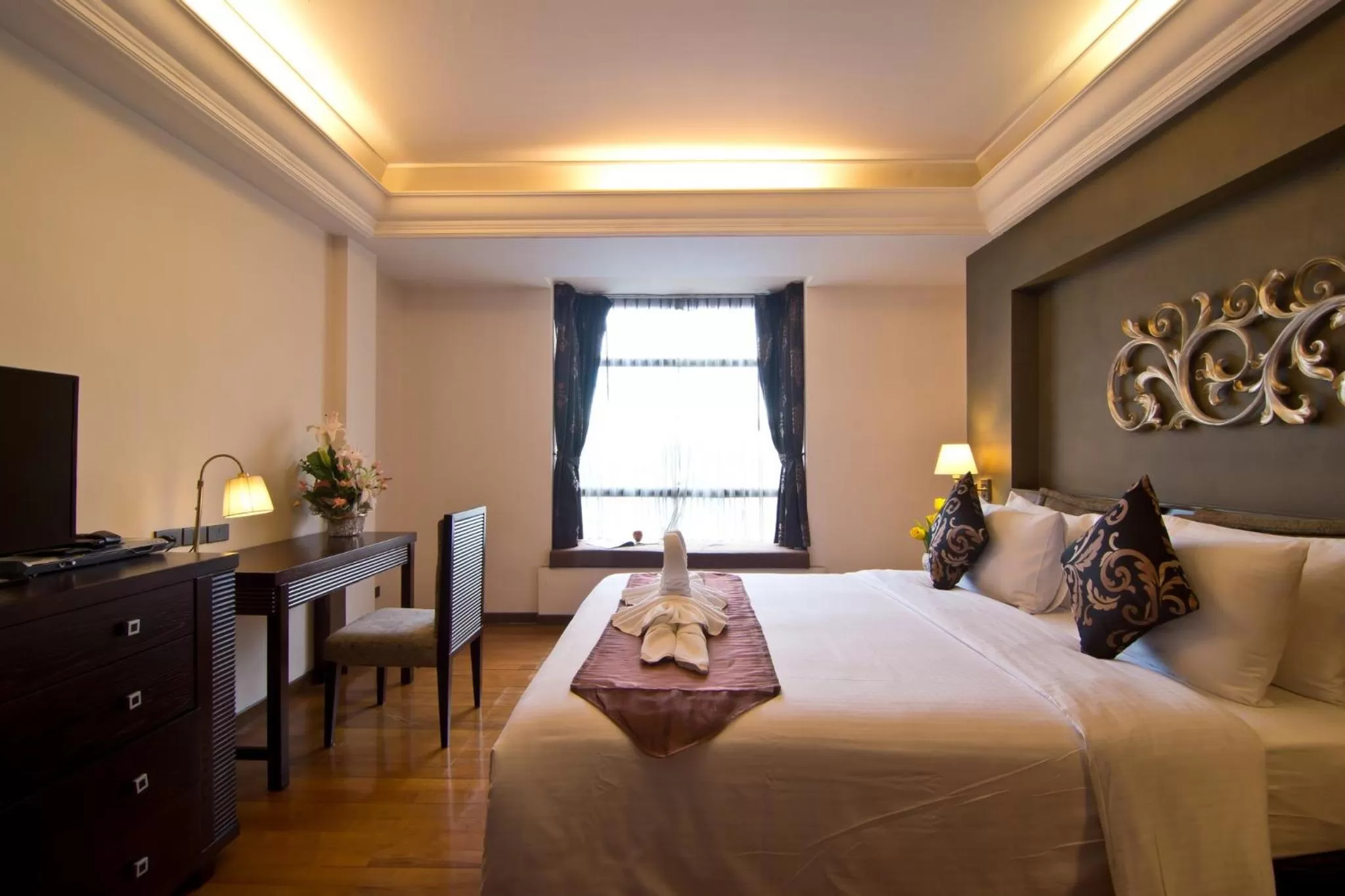 Balcony/Terrace, Bed in LK Mantra Pura Resort