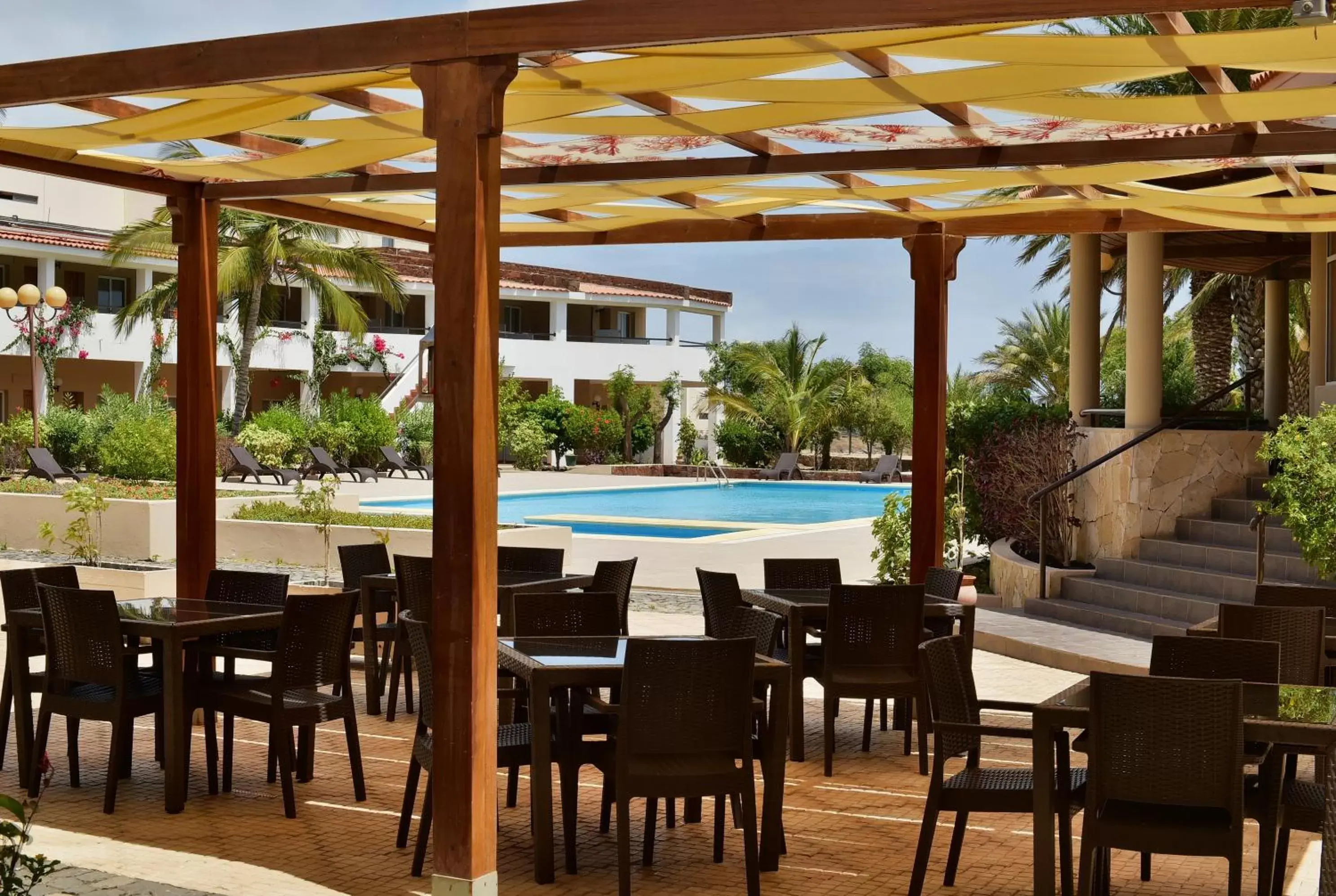 Swimming pool, Restaurant/Places to Eat in Pestana Tropico Ocean & City Hotel