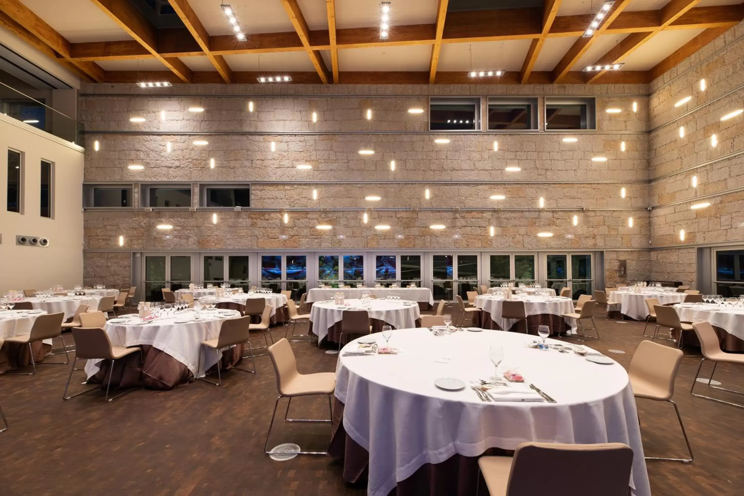Restaurant/places to eat, Banquet Facilities in Valbusenda Hotel Bodega & Spa