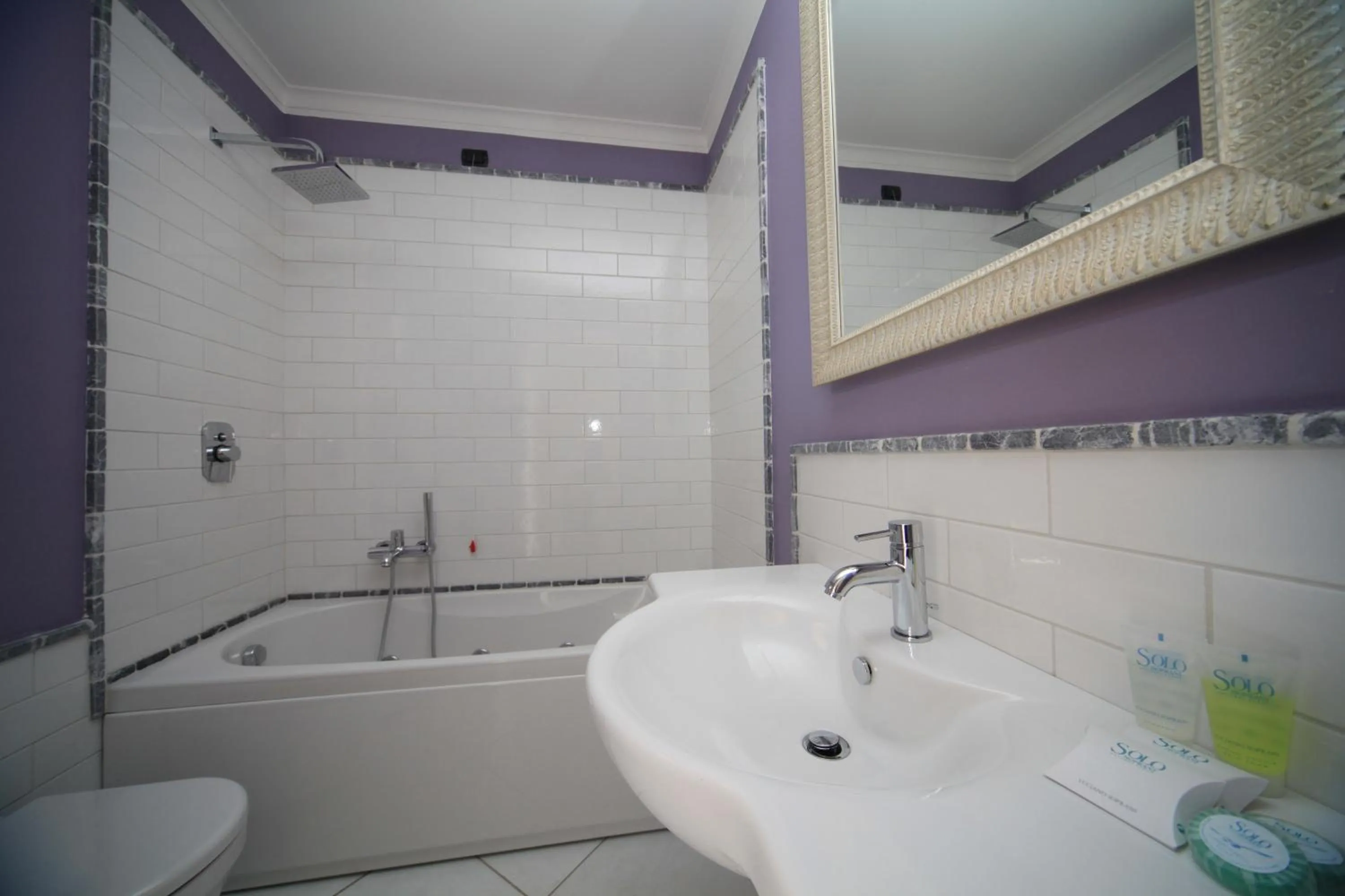 Bathroom in Hotel Mea - Aeolian Charme