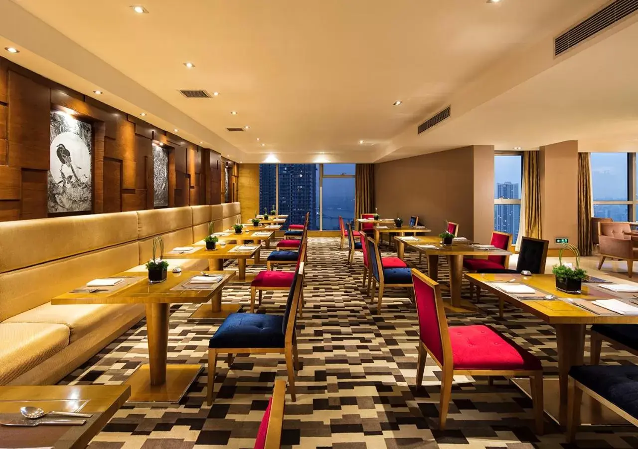 Seating area in Glenview ITC Plaza Chongqing Seating area in Glenview ITC Plaza Chongqing