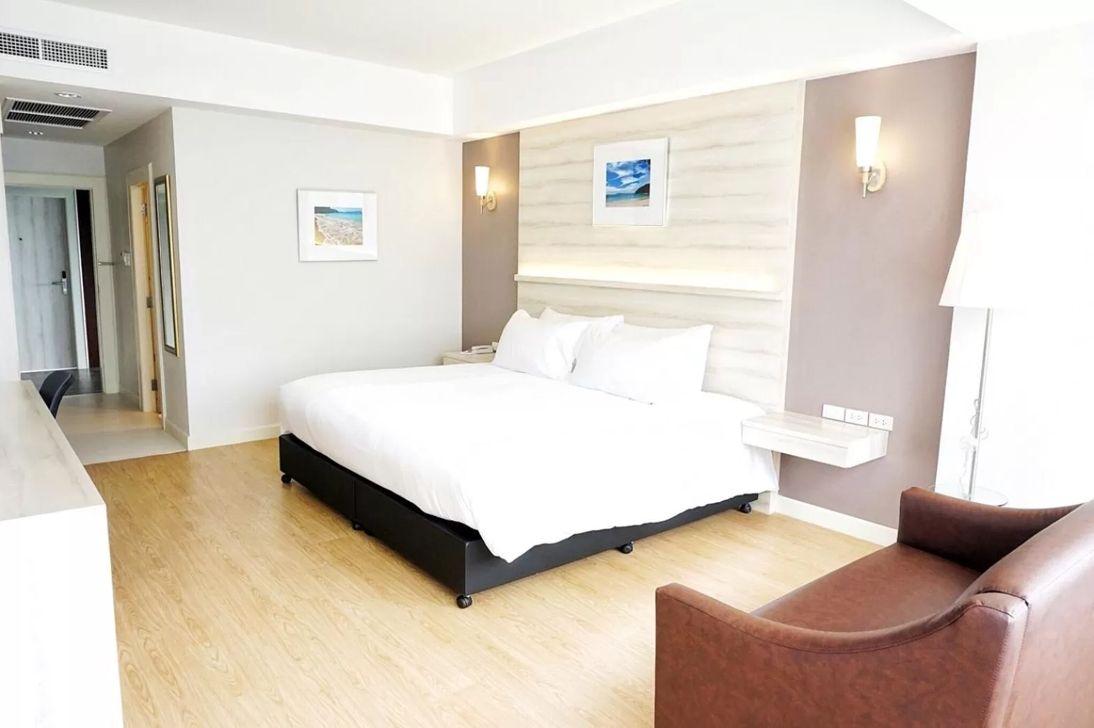 Bed in The Farm House Hotel Ranong