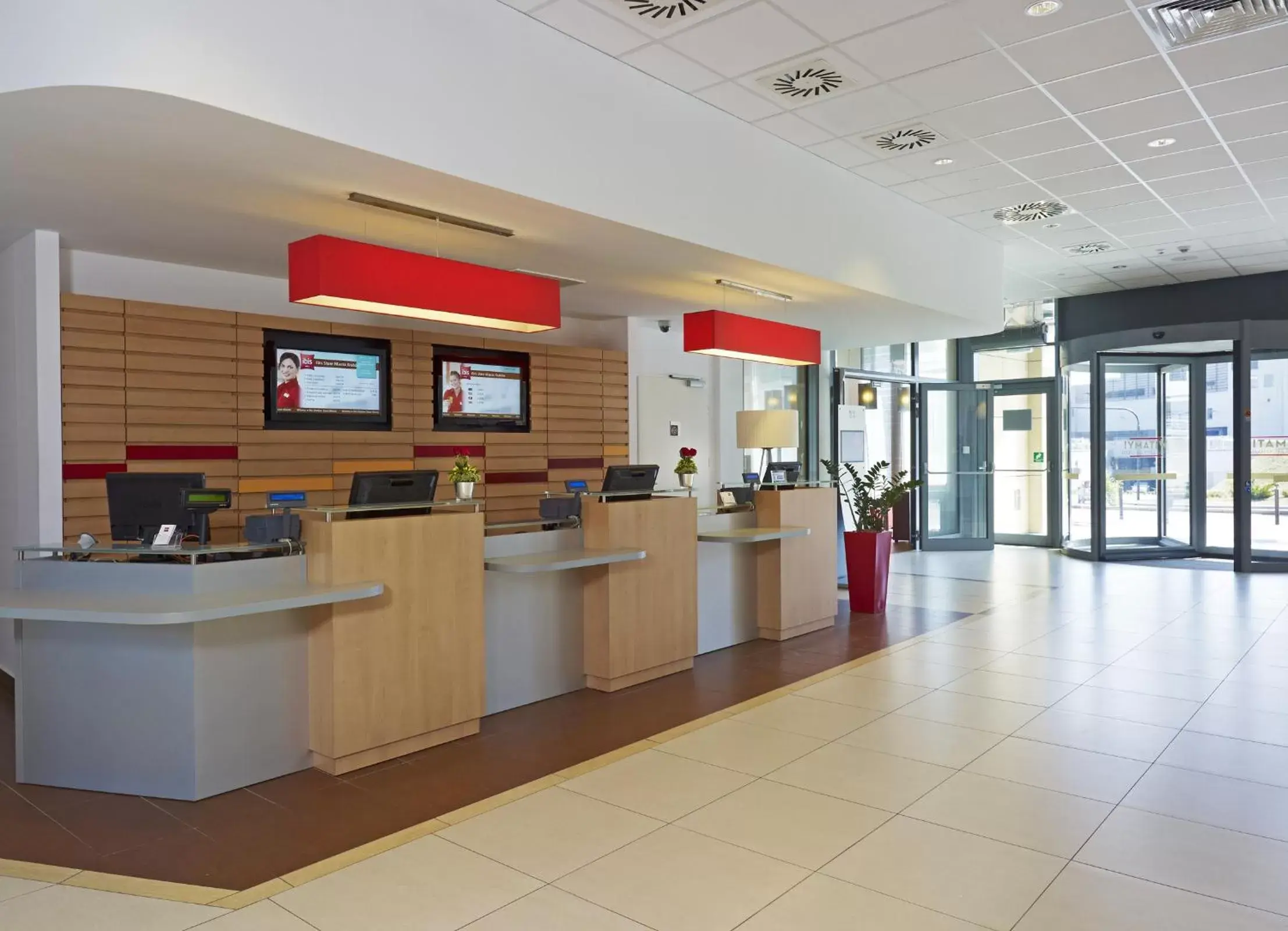 Lobby or reception in Ibis Kraków Stare Miasto Lobby or reception in Ibis Kraków Stare Miasto