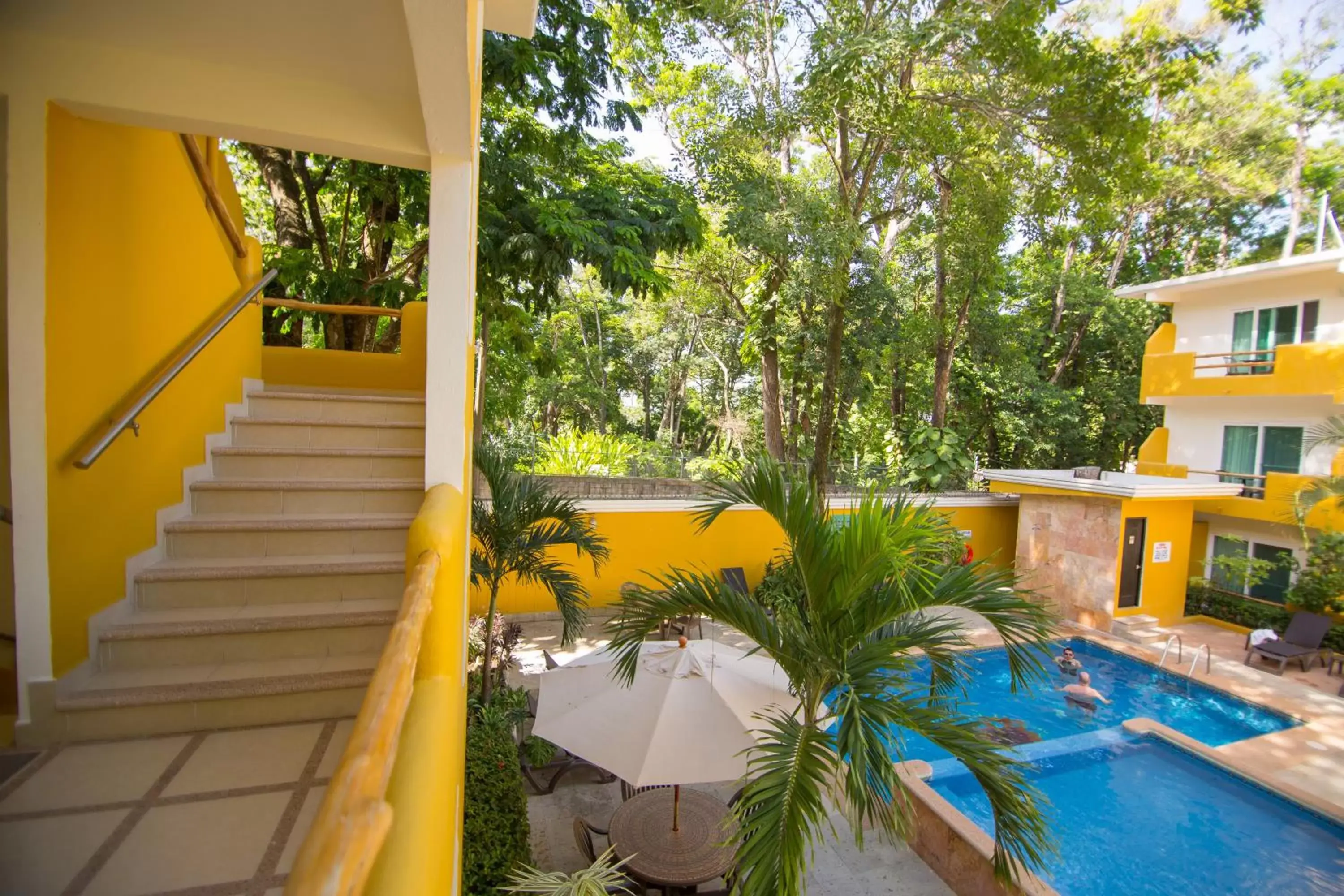 Day, Pool View in Hotel Chablis Palenque