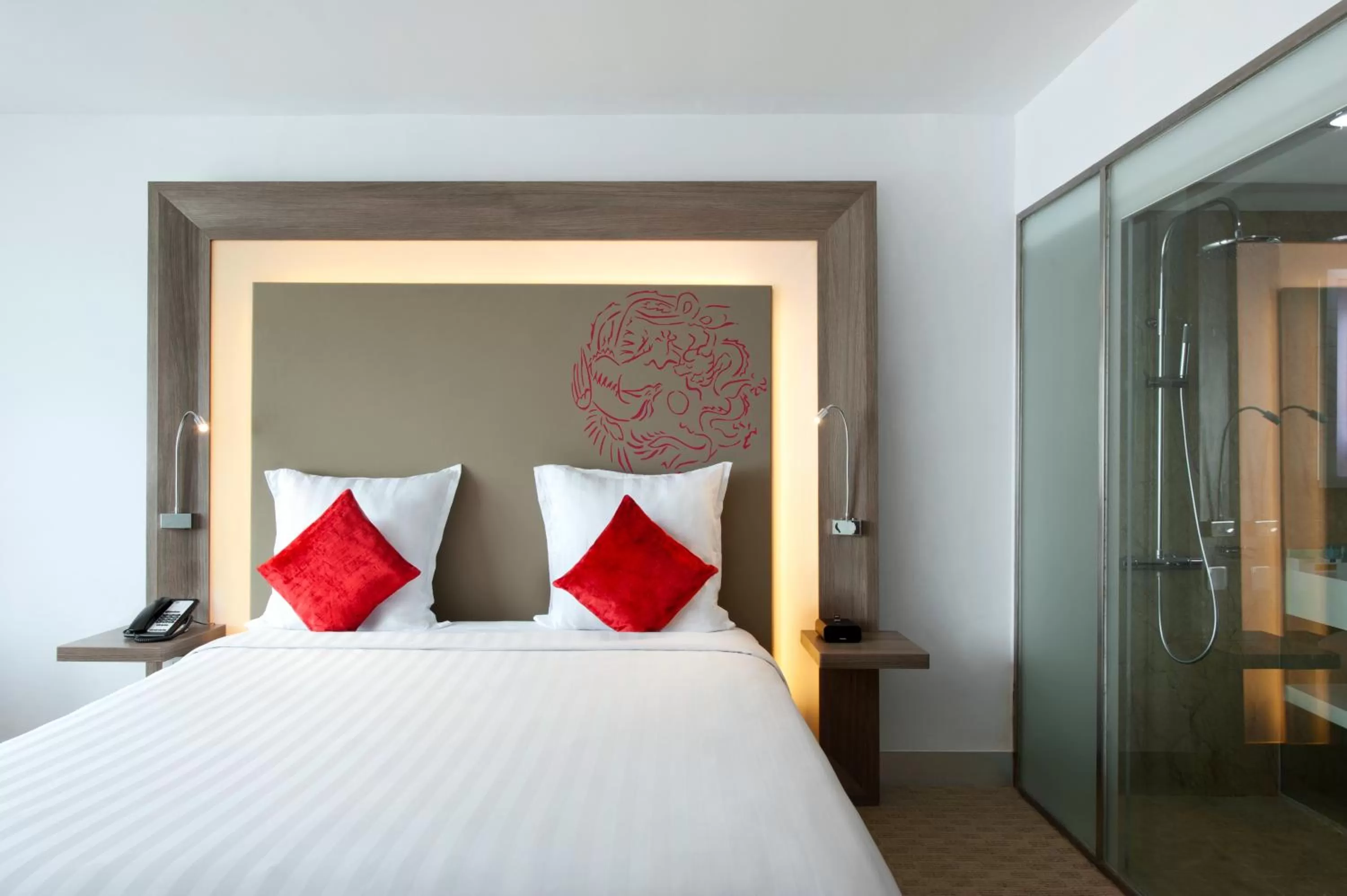 Bedroom, Bed in Novotel Jakarta Gajah Mada