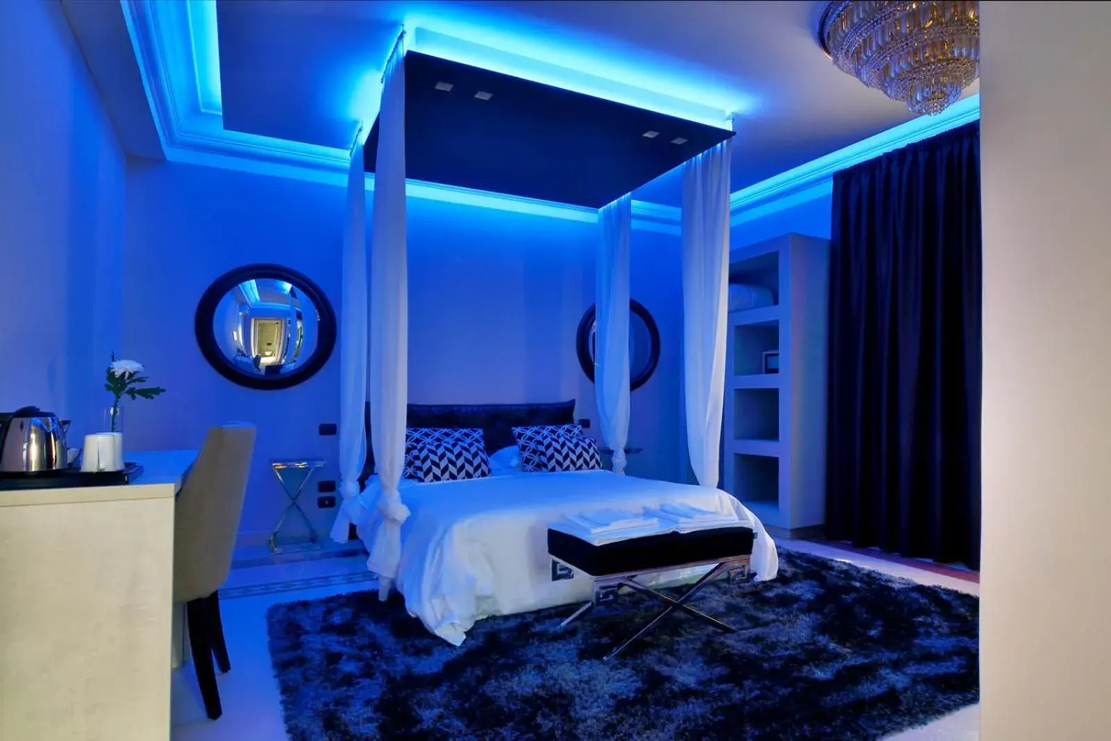 Bedroom, Bed in Villa La Fenice