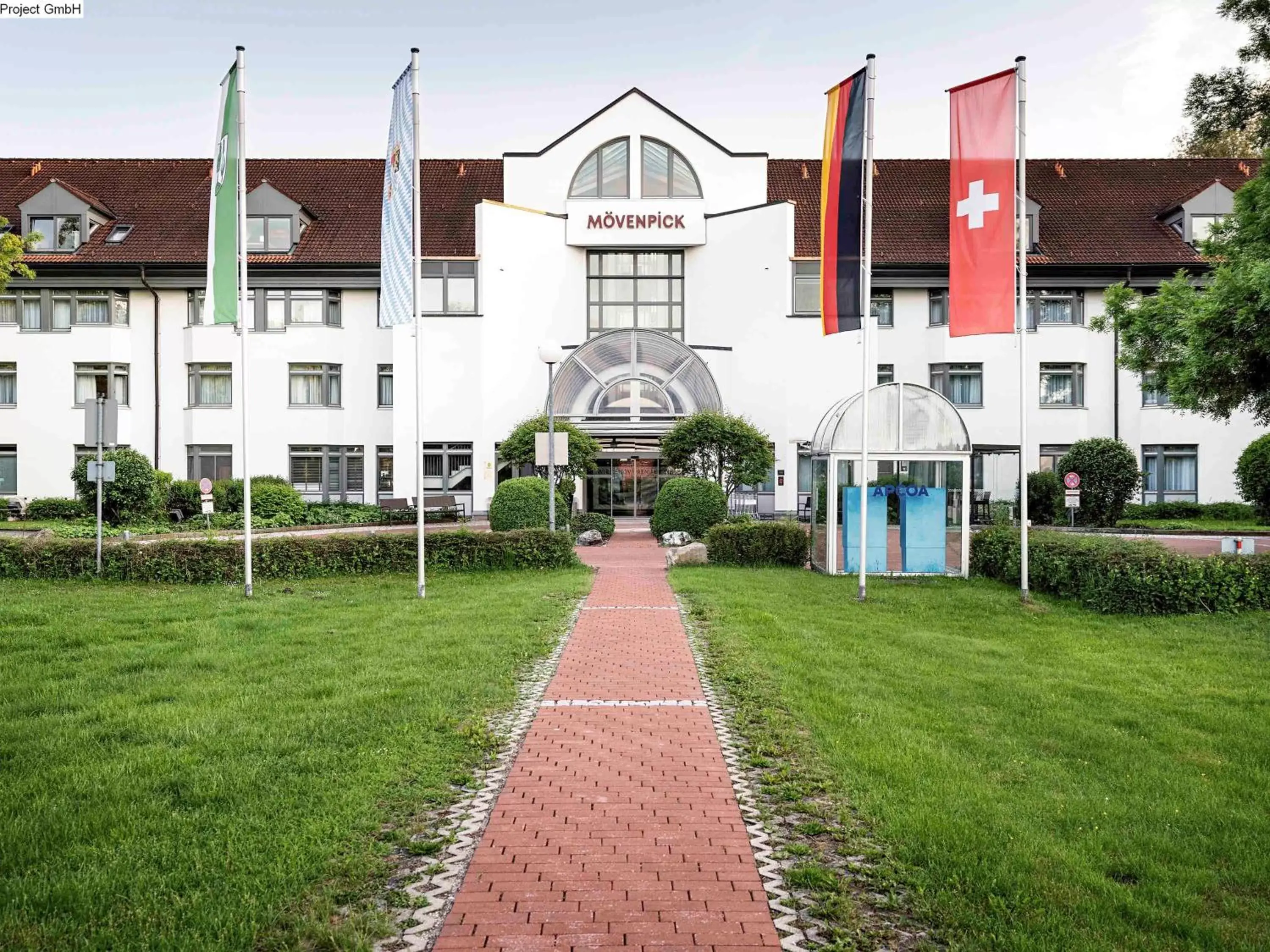 Property Building in Mövenpick Hotel München-Airport