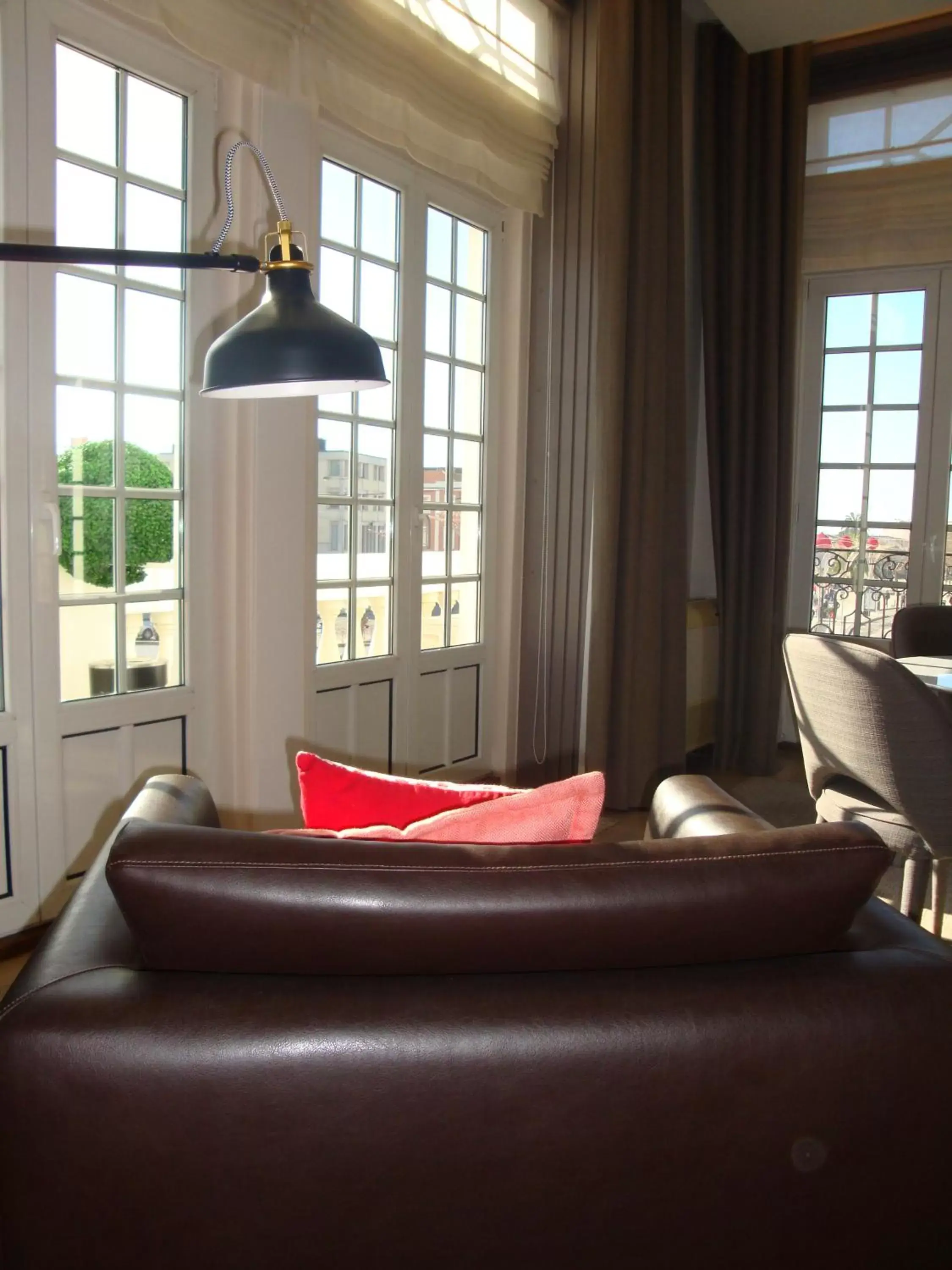 Seating Area in Hotel Aveiro Palace