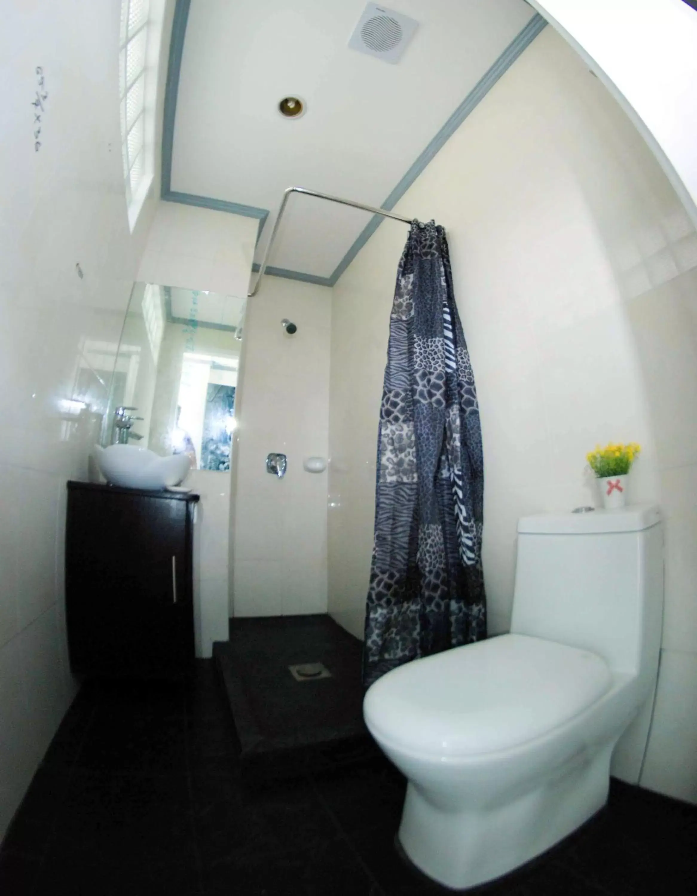 Bathroom in Bohol South Beach Hotel