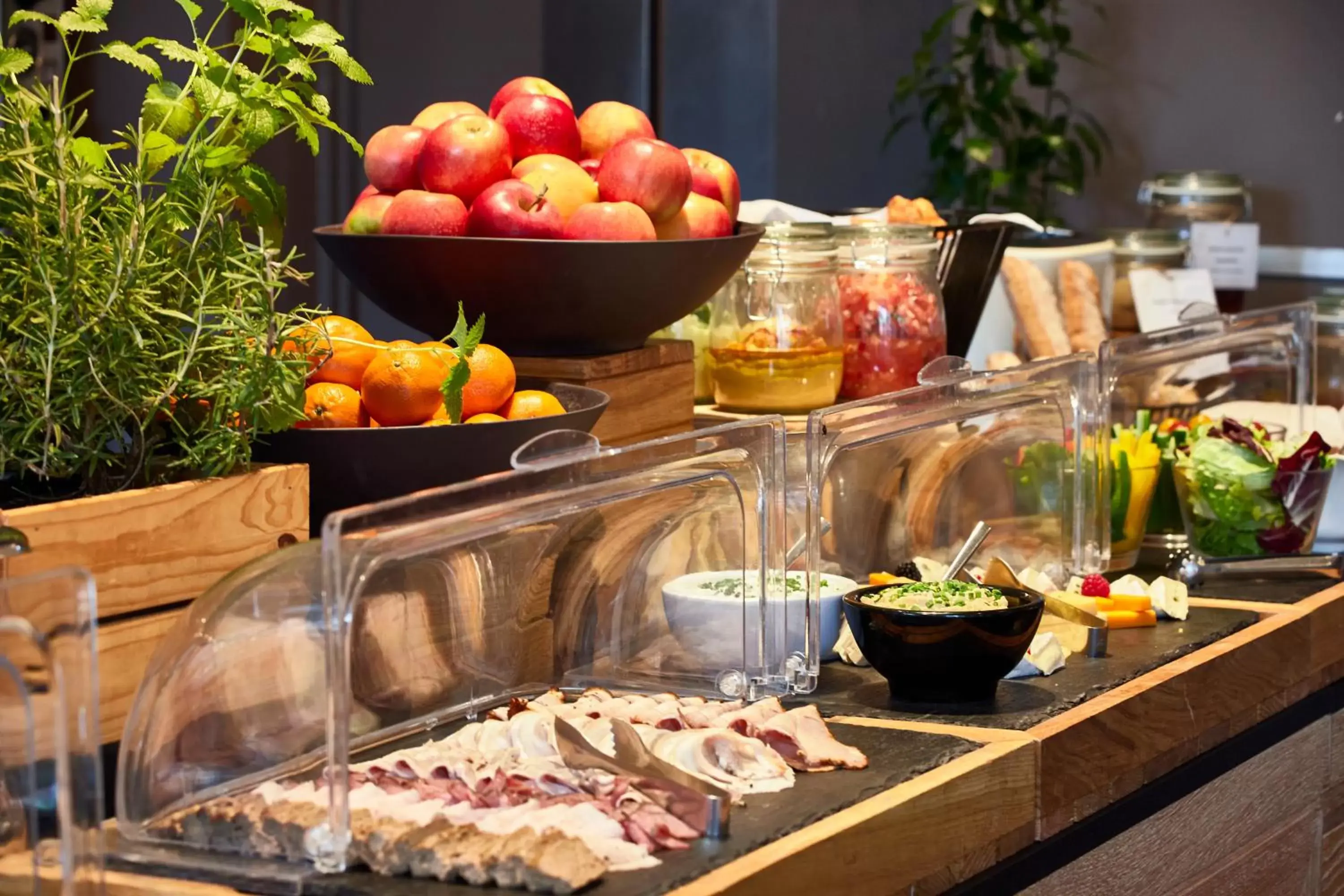 Buffet breakfast, Food in Hotel Bellotto