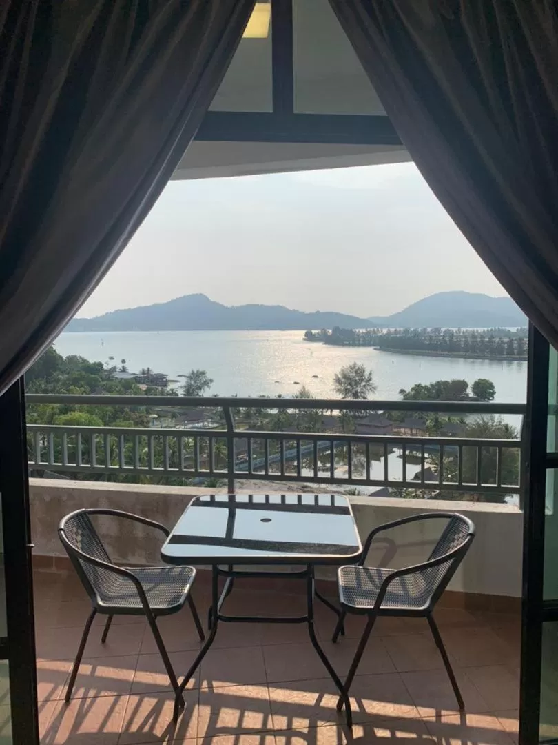 Marina Heights Hotel Residences