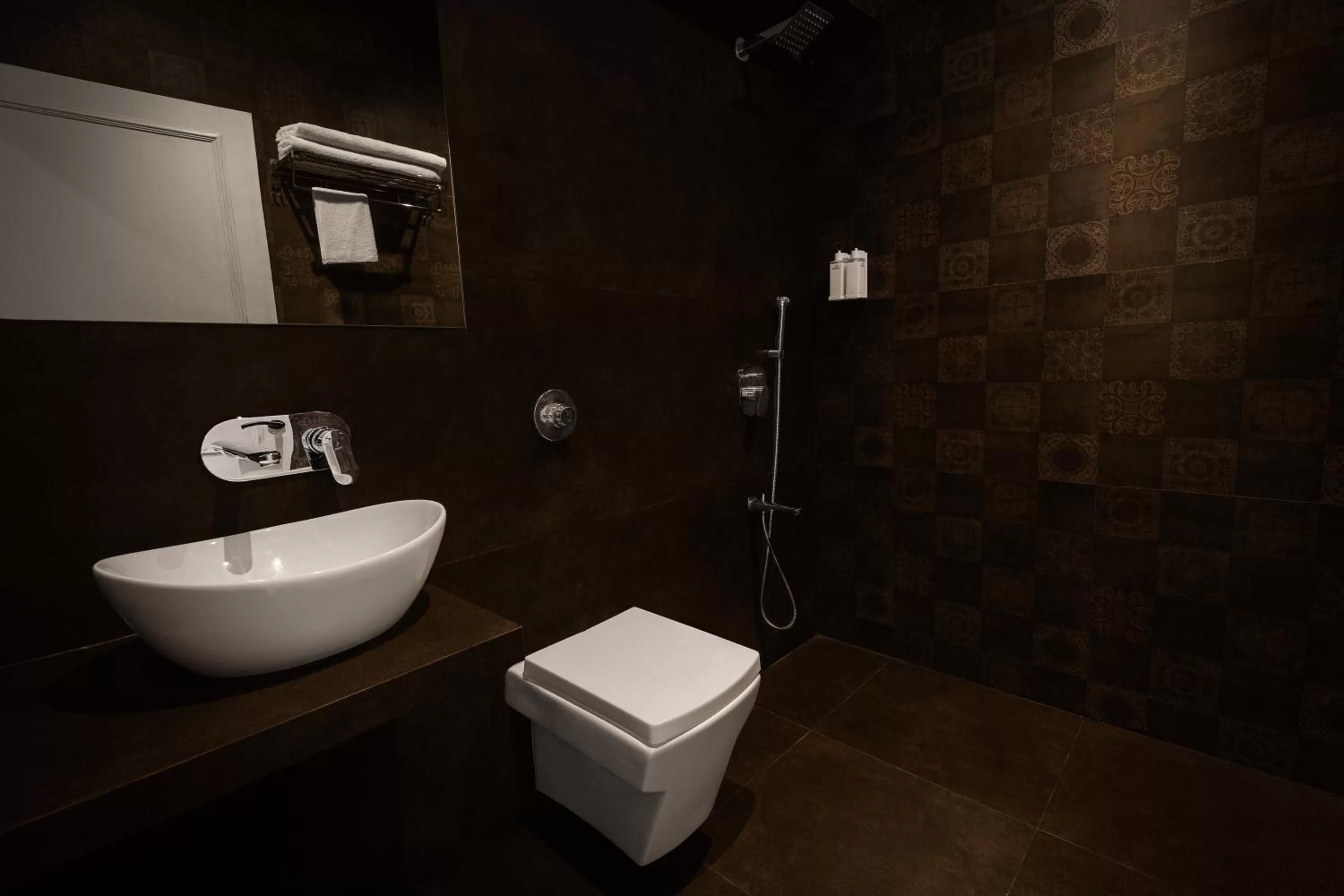 Toilet, Bathroom in Arnna Hotel- Goregaon East
