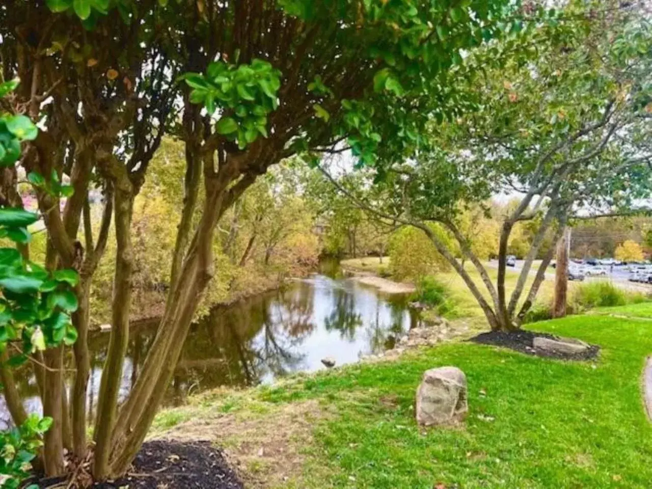 Natural landscape, Garden in The Inn at Apple Valley, Ascend Hotel Collection