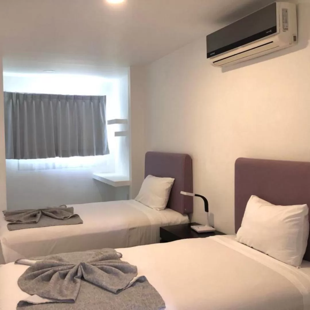 Bedroom, Bed in Container Inn Hotel Aeropuerto