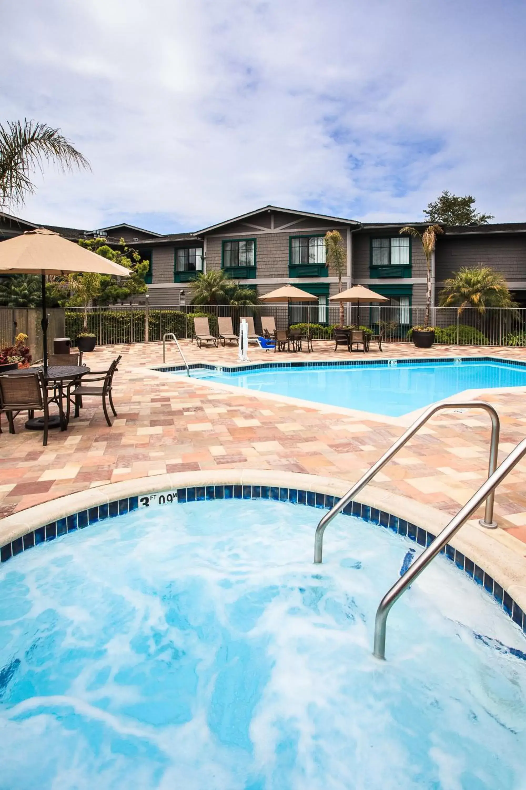 Swimming Pool in Holiday Inn Express & Suites Carpinteria, an IHG Hotel