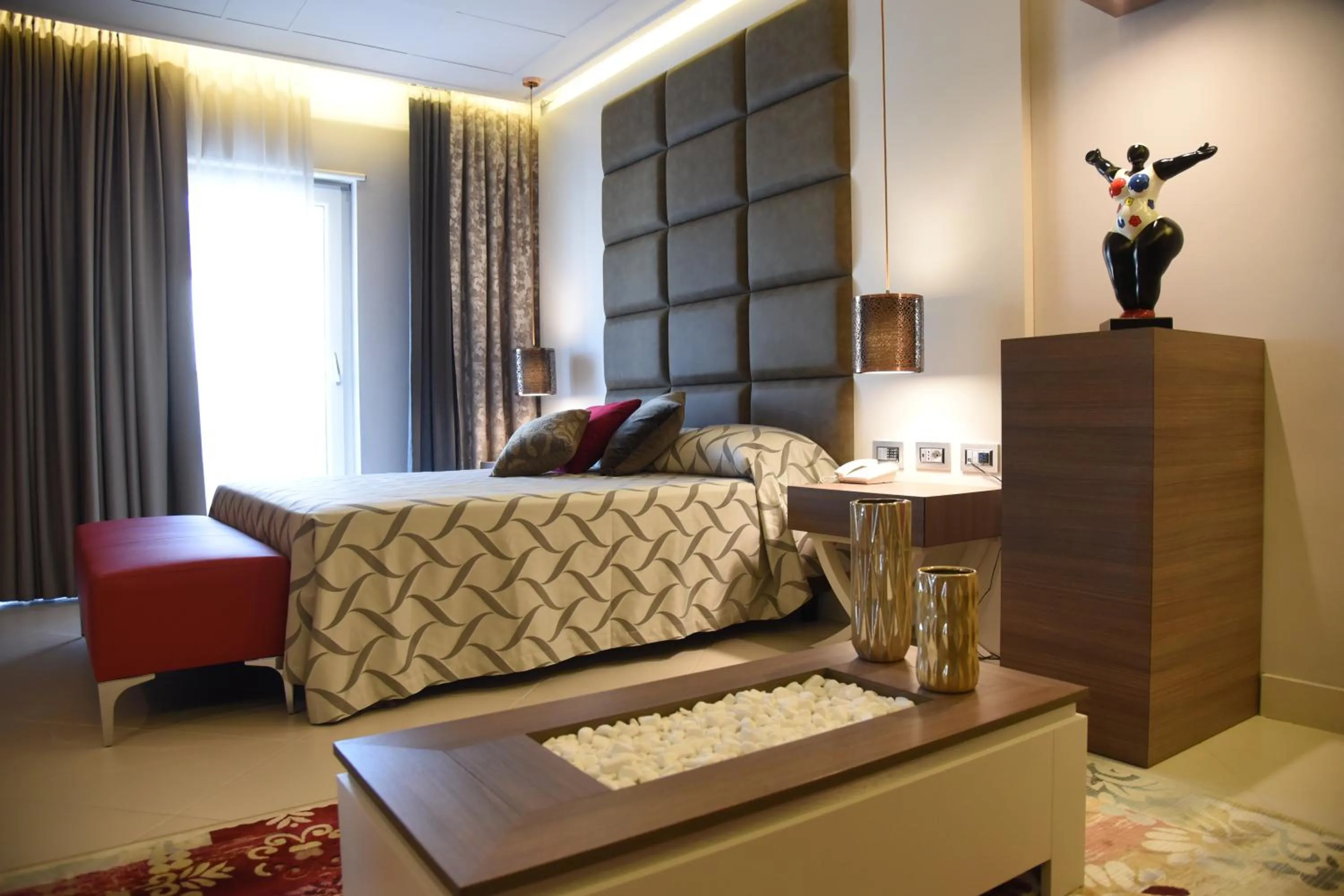 Bedroom, Bed in Hotel Niagara