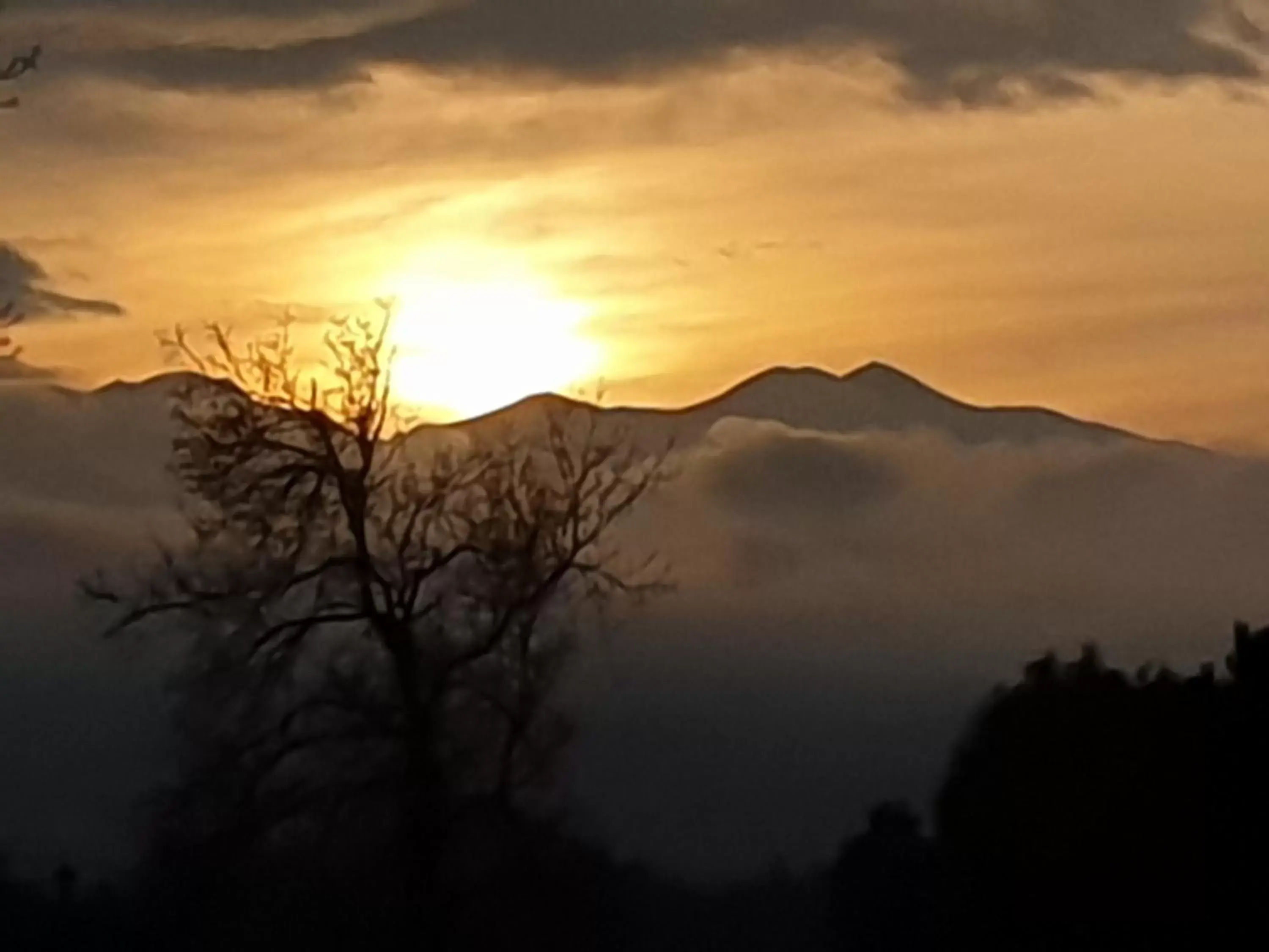 Sunrise/Sunset in Hotel Restaurant L'Espassole