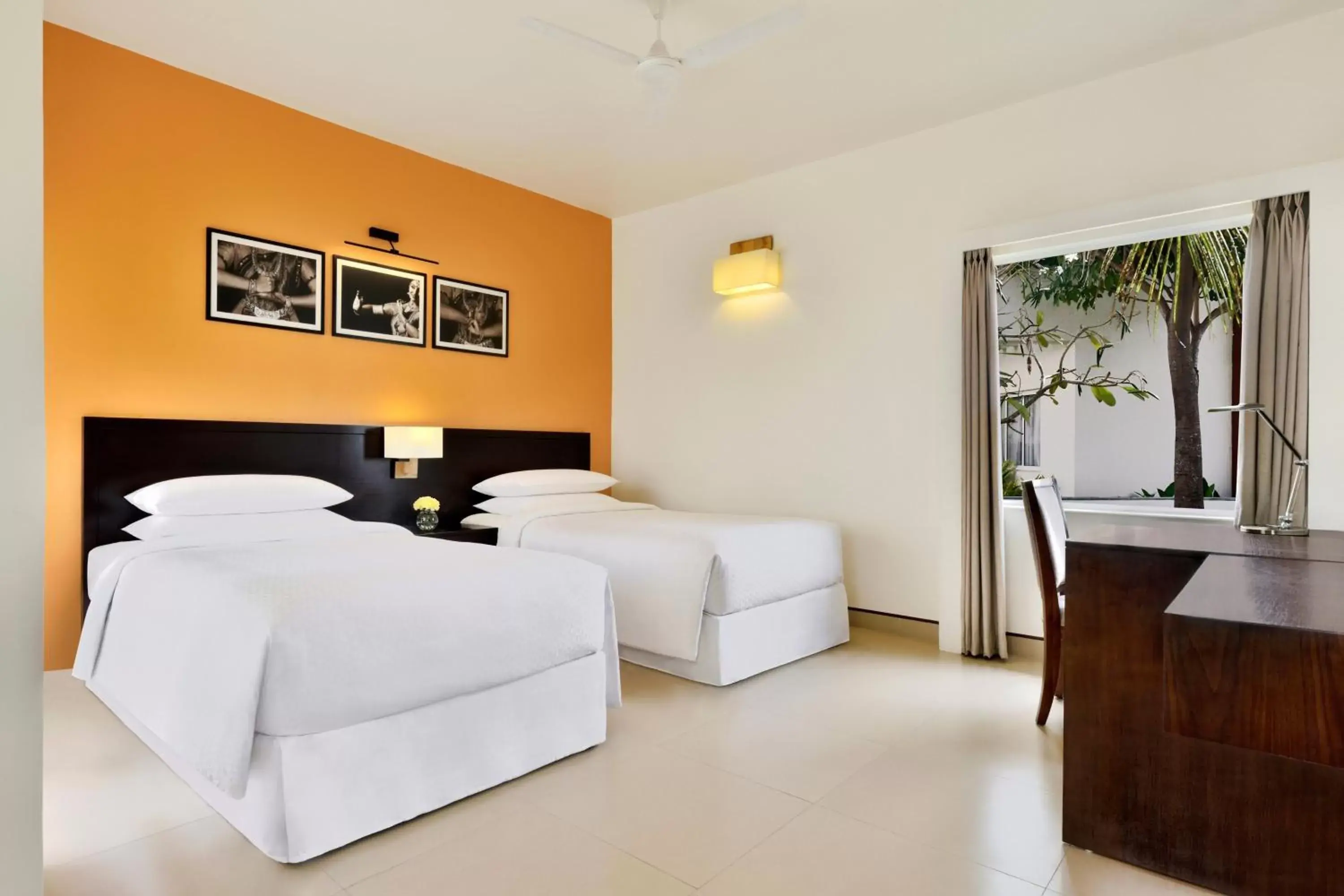 Photo of the whole room, Bed in Four Points by Sheraton Mahabalipuram Resort & Convention Center