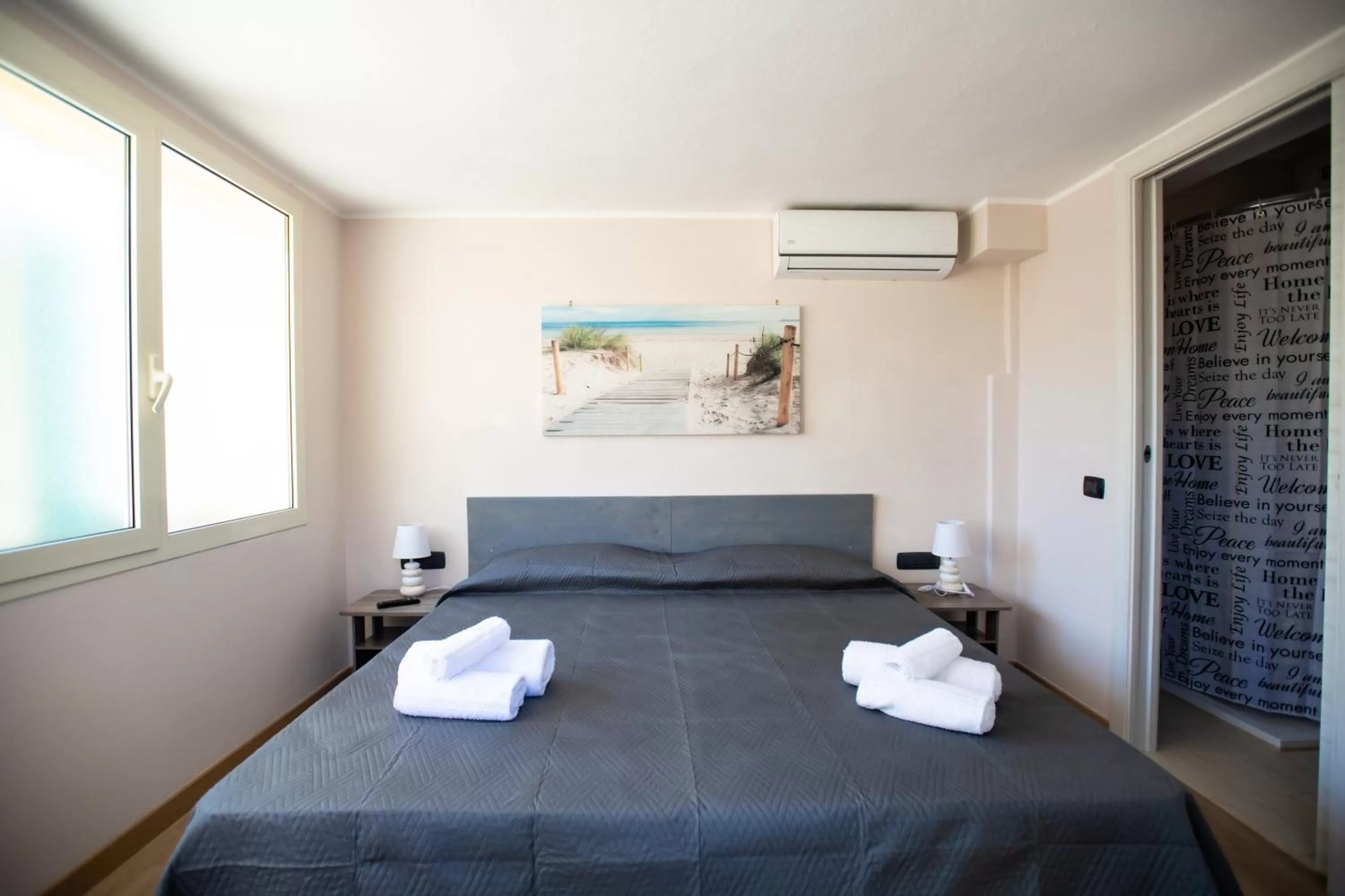 Bed in Villino Vanzetti 1930